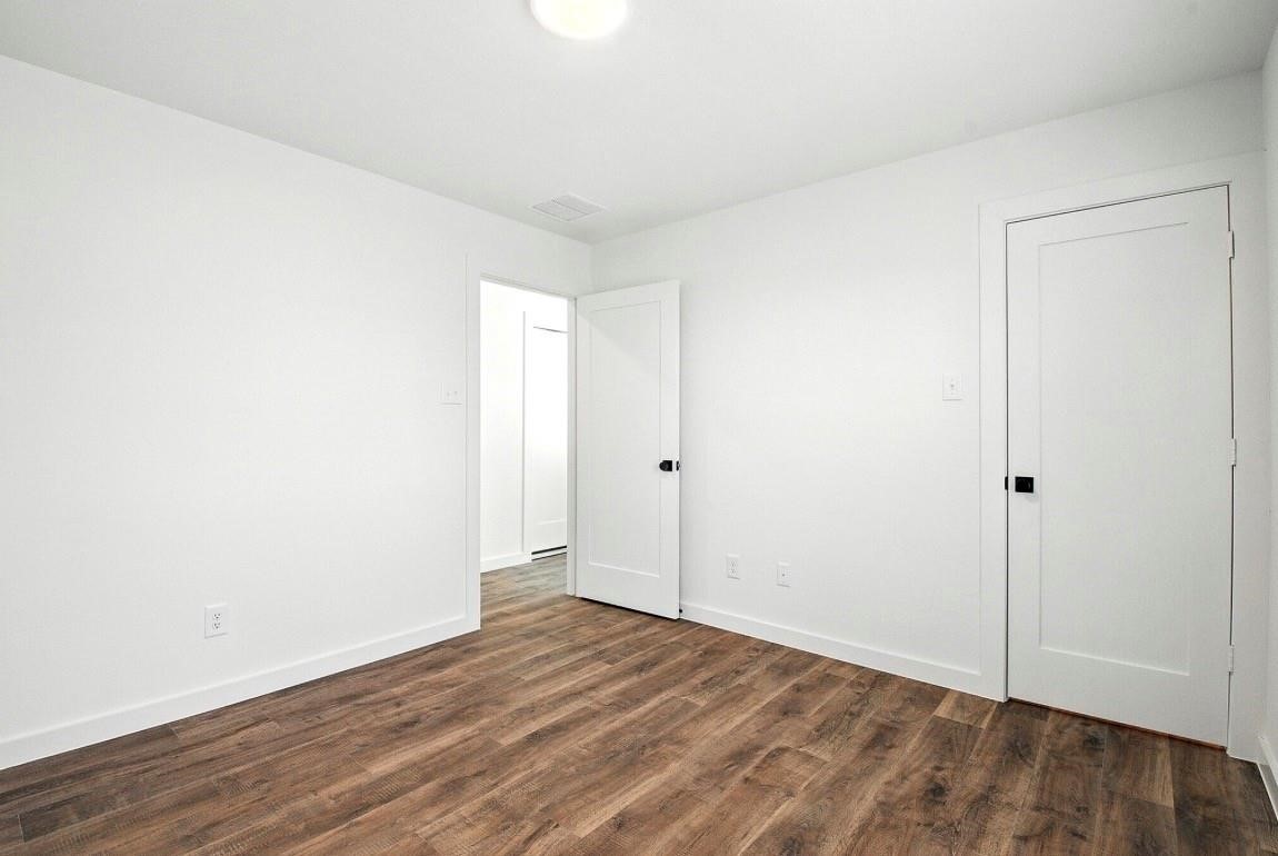 1868 Dry Cherry Lane A Property Photo 9