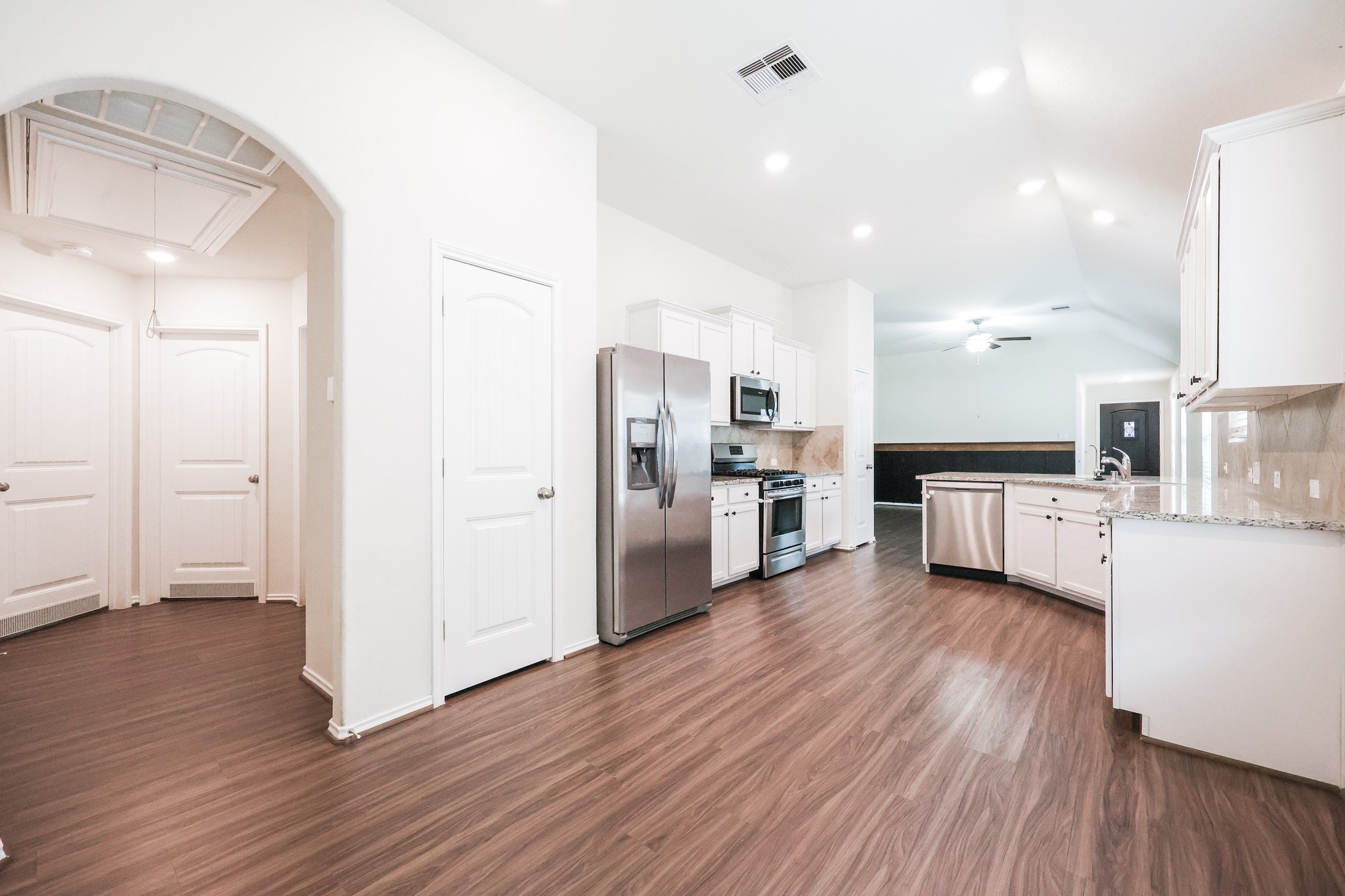 9858 Copper Ranch Trail Property Photo 7