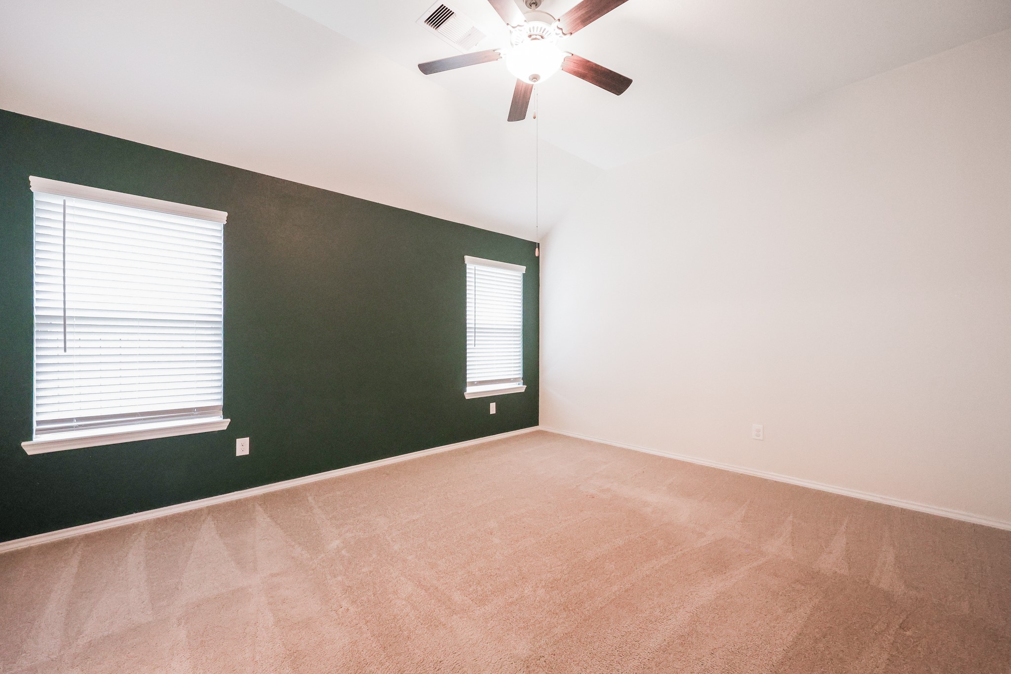 9858 Copper Ranch Trail Property Photo 8