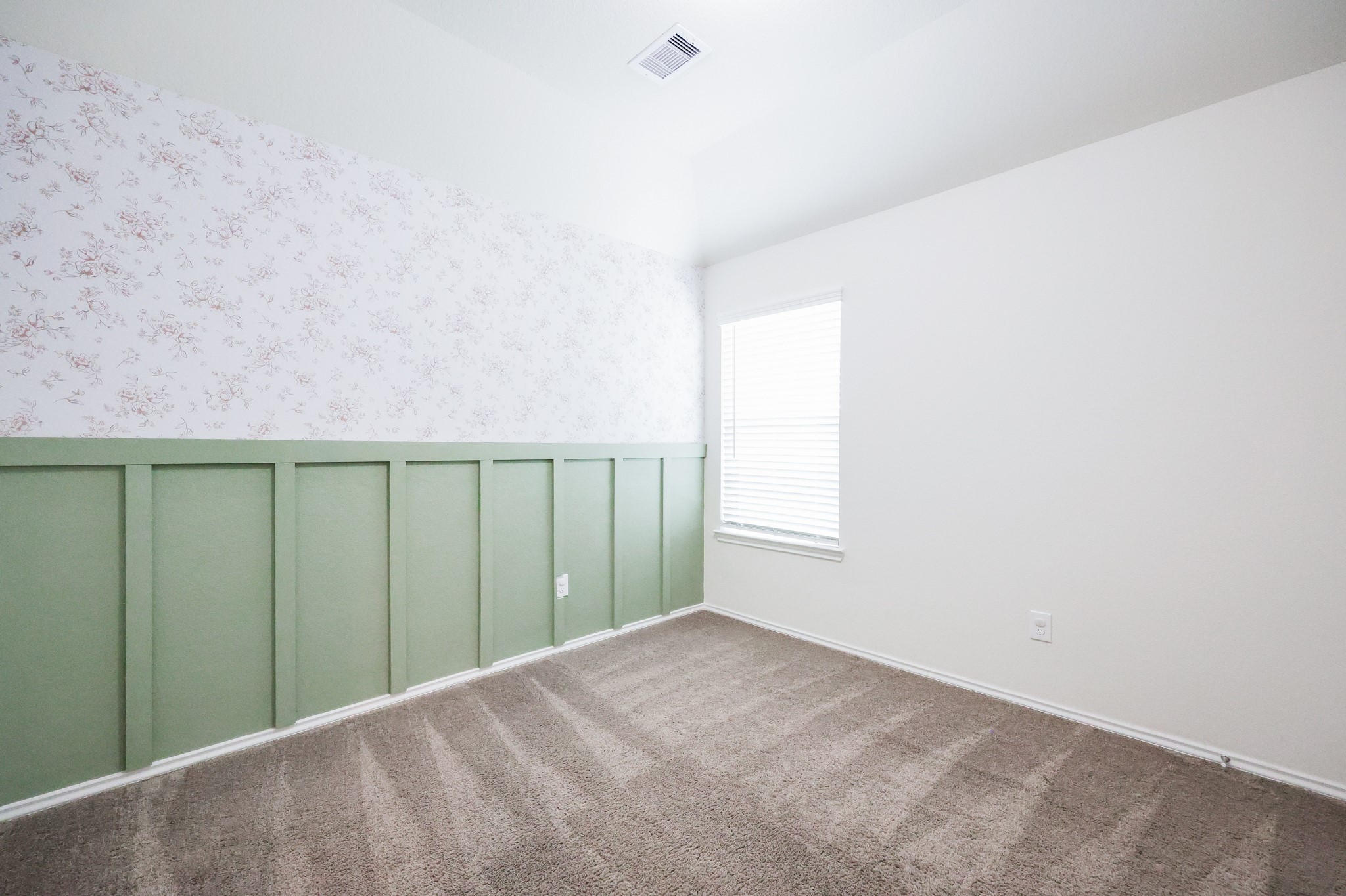 9858 Copper Ranch Trail Property Photo 13