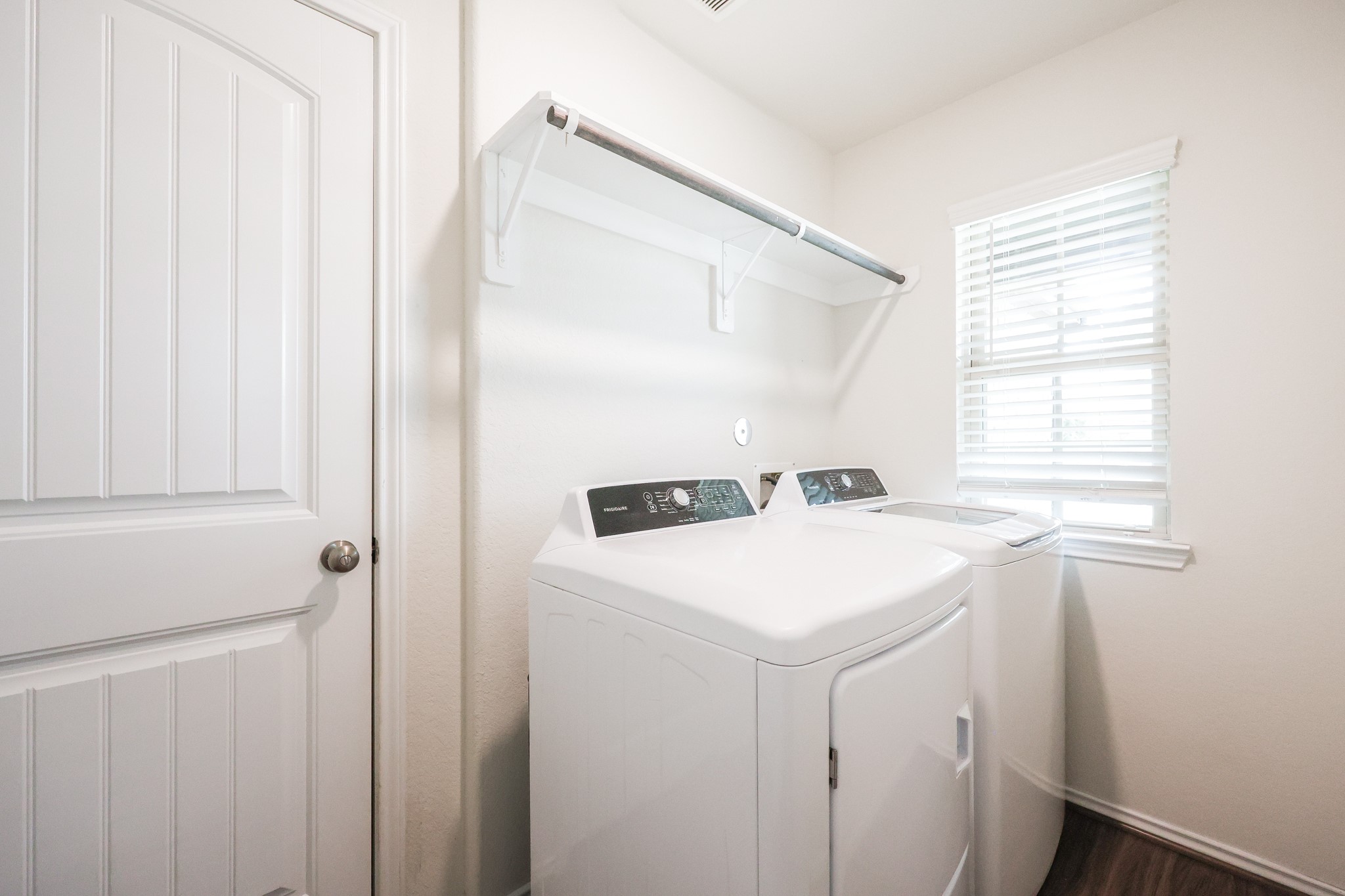 9858 Copper Ranch Trail Property Photo 18