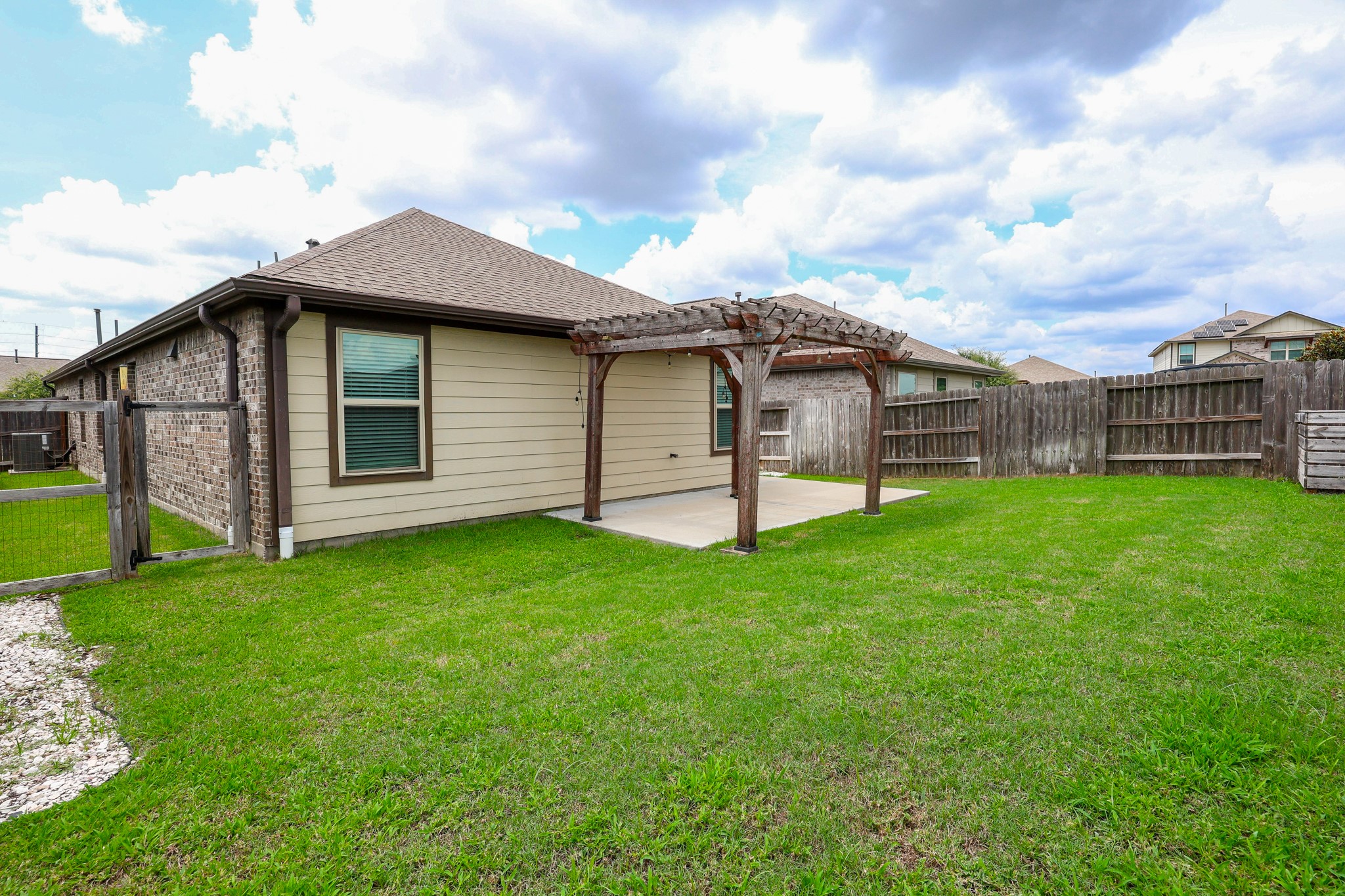 9858 Copper Ranch Trail Property Photo 19