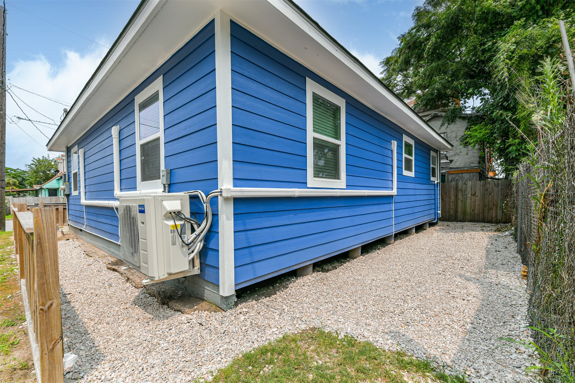812 38th Street Property Photo 20