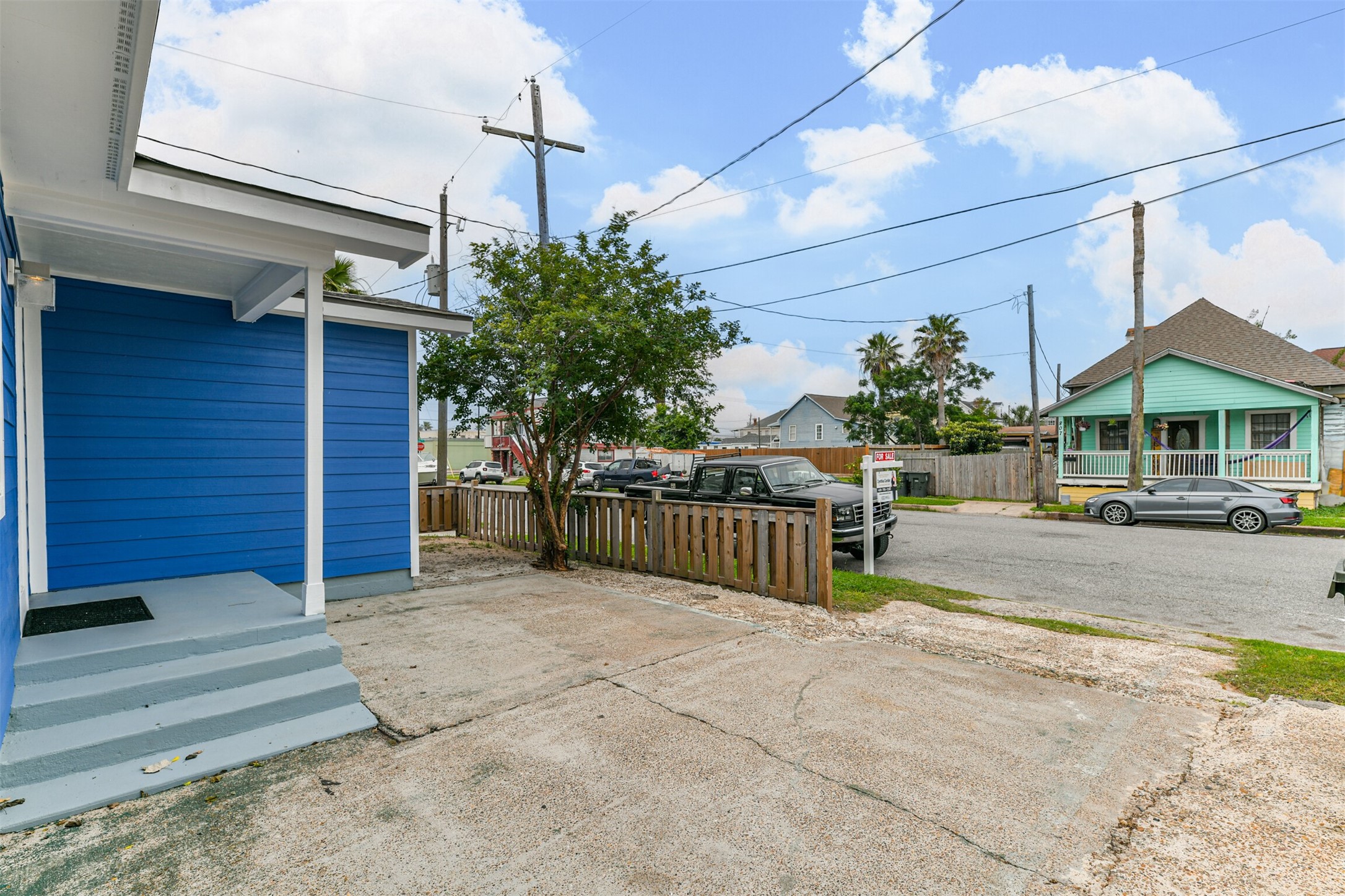 812 38th Street Property Photo 22