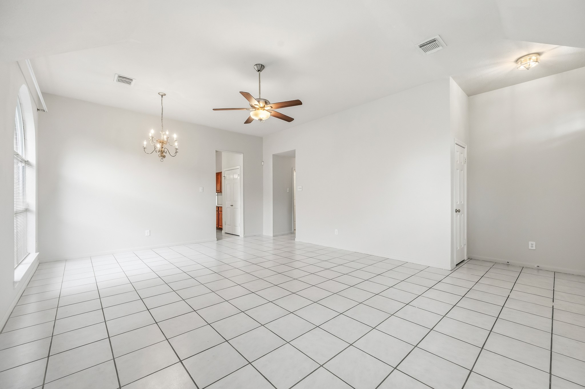 9619 E Withers Way Circle Property Photo 12