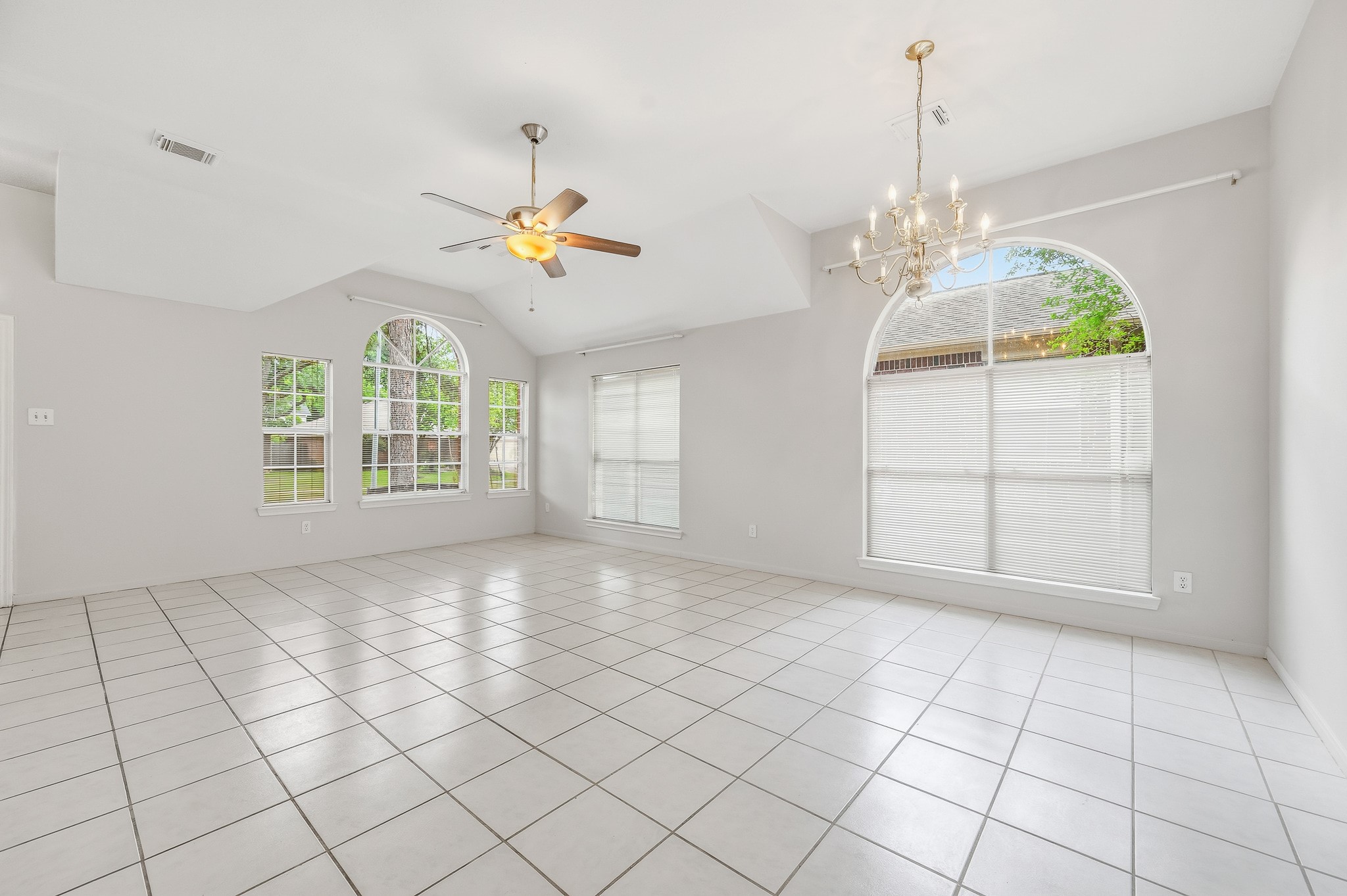 9619 E Withers Way Circle Property Photo 14
