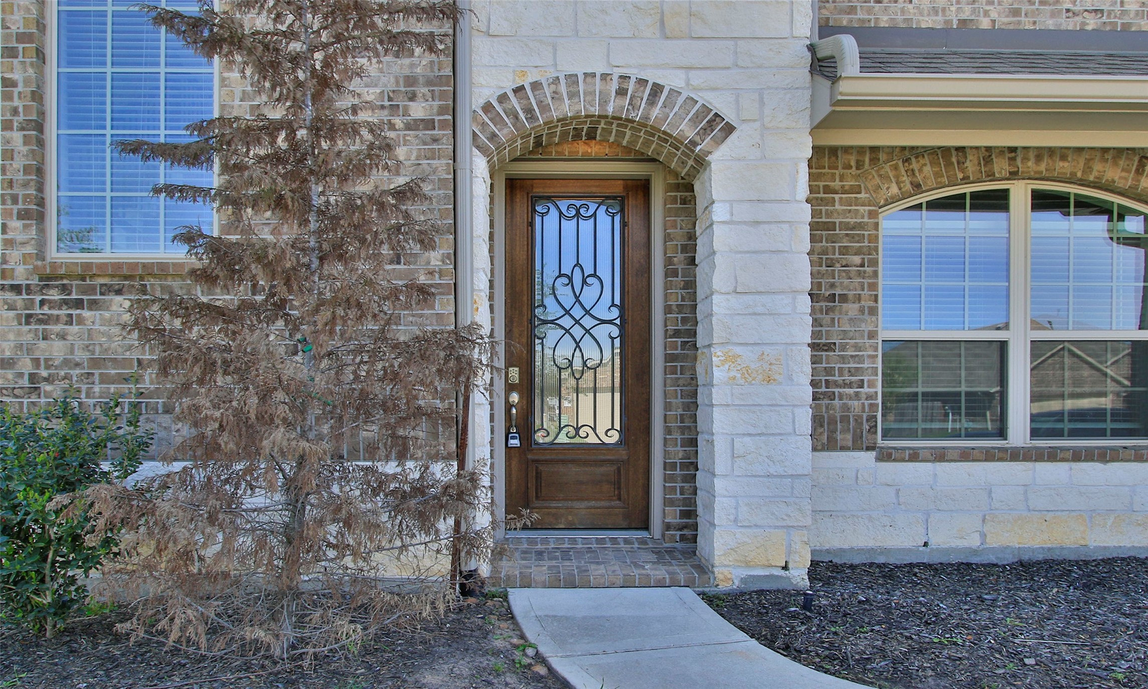 14120 Sand Ridge Court Property Photo 4