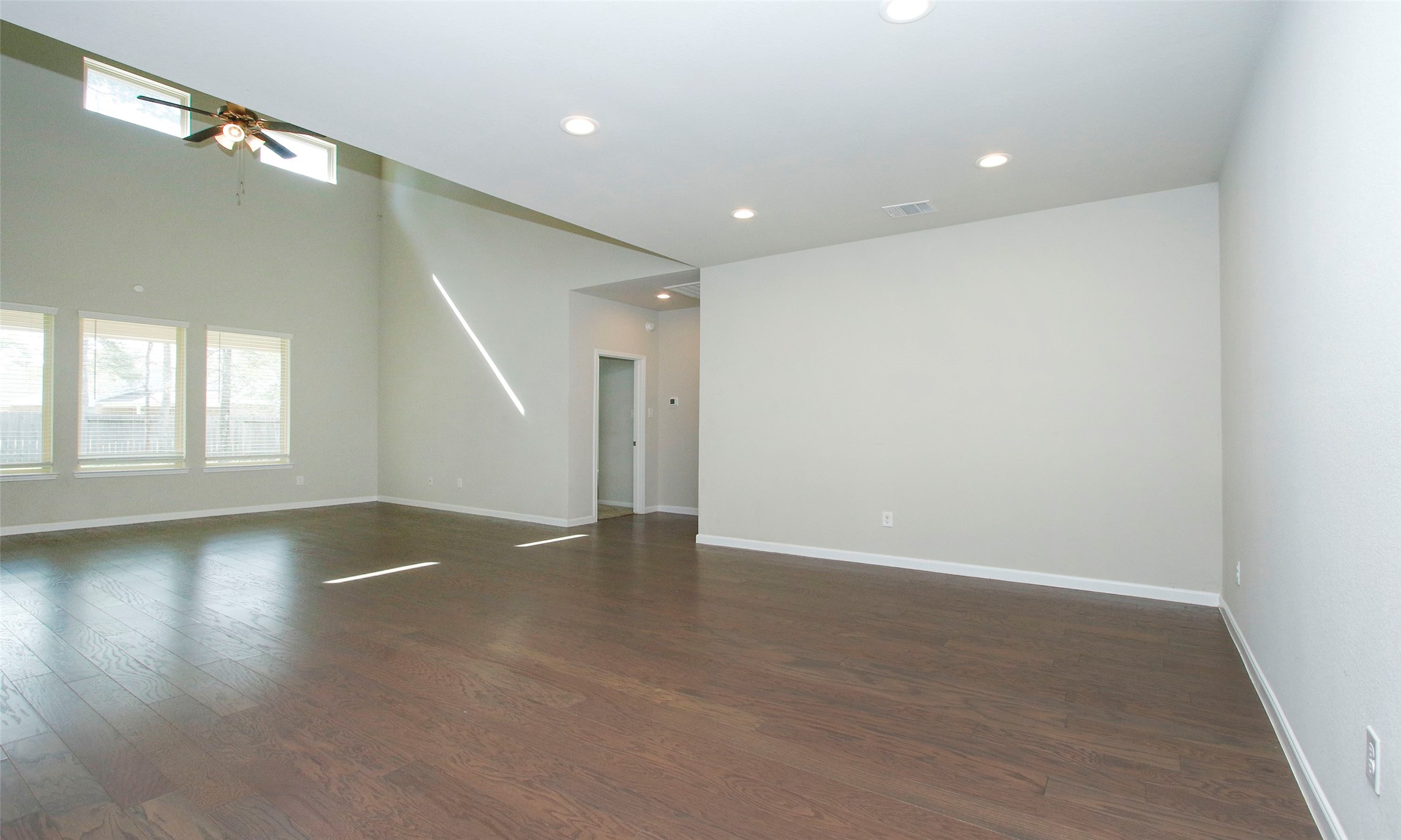 14120 Sand Ridge Court Property Photo 9