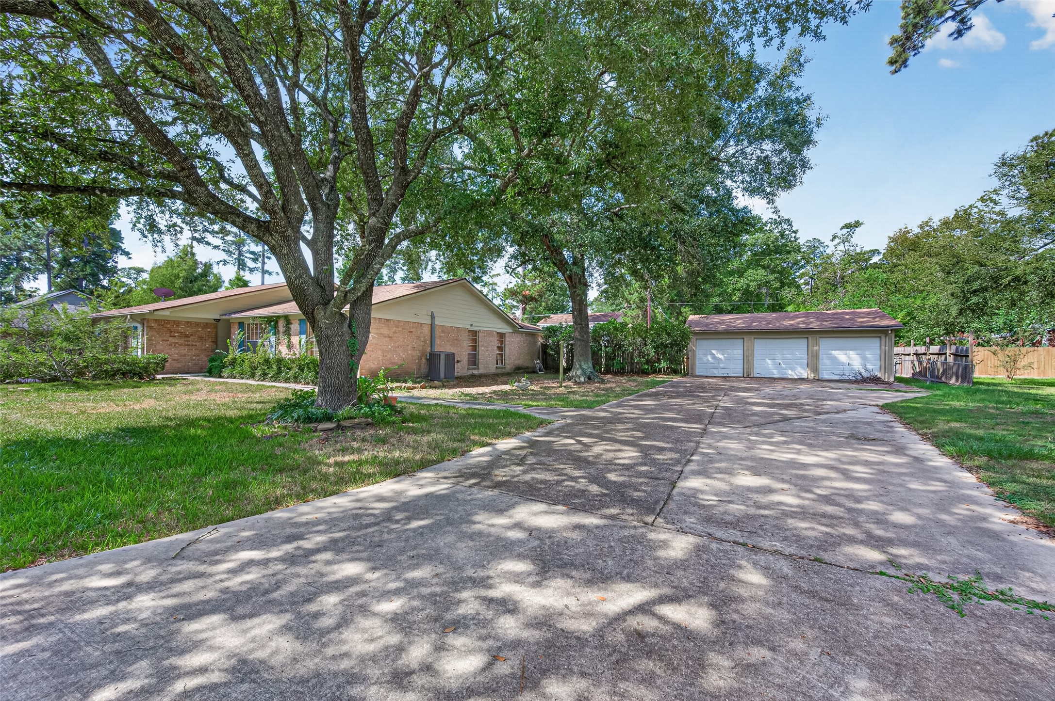 10211 Kerr Lane