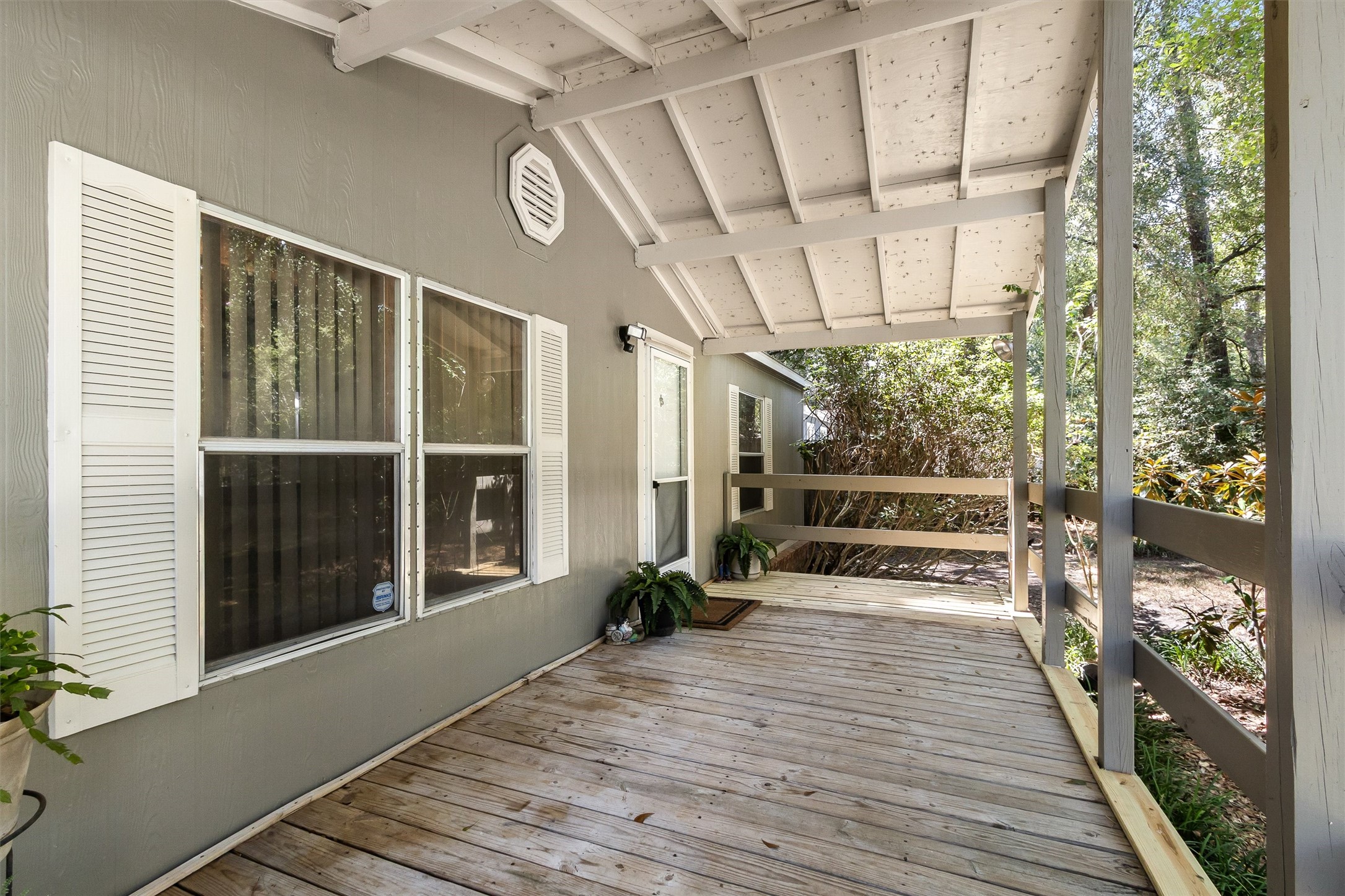 21518 Rezanof Road Property Photo 6