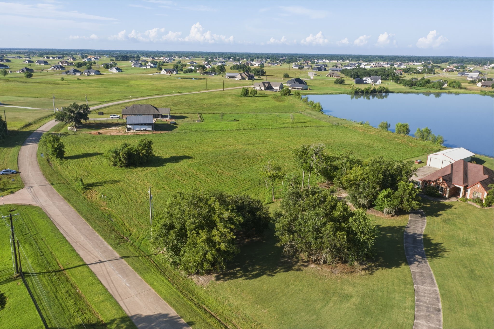 750 Wagon Wheel Trail Property Photo 4