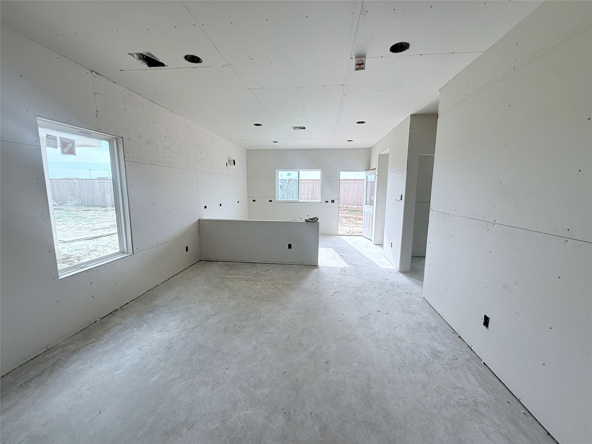 391 Hickory Hills Drive Property Photo 6