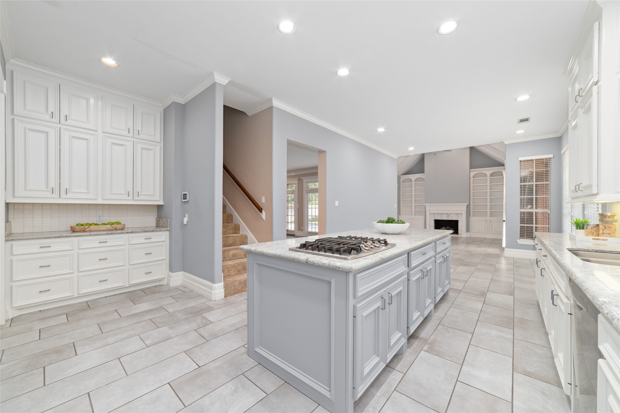 16114 Lafone Drive Property Photo 12