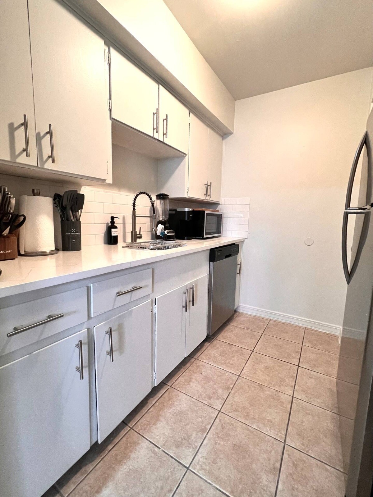306 Hawthorne Street 6 Property Photo 10