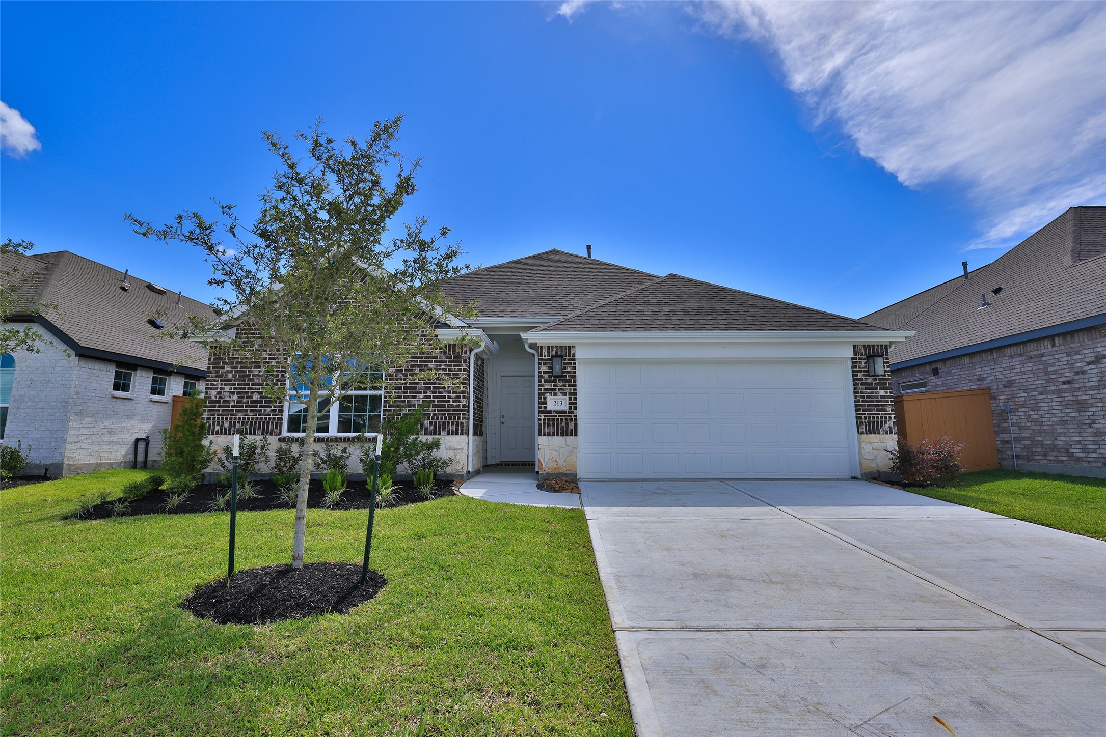213 Cross Gable Lane Property Photo