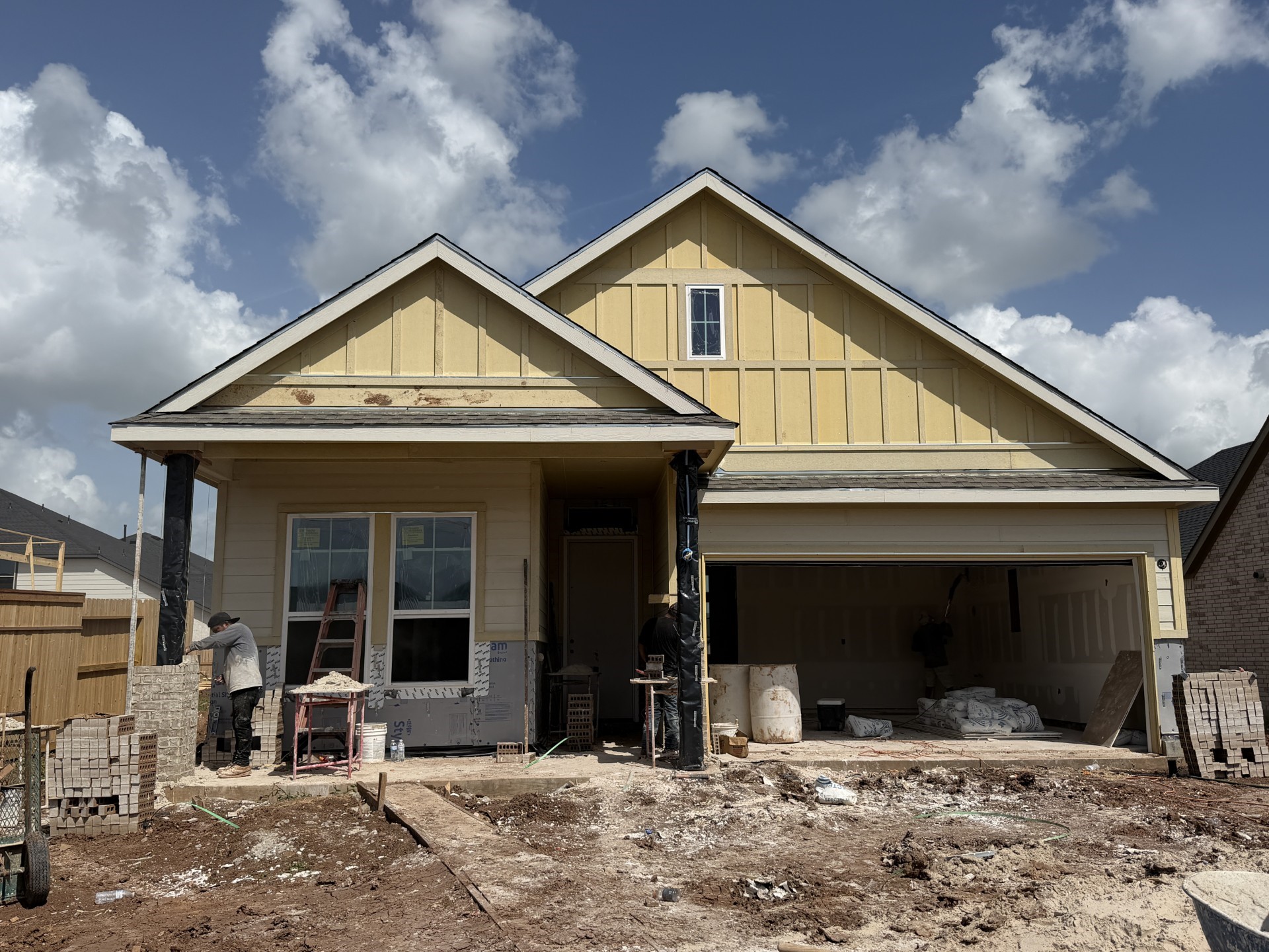 1130 Mills Cove Drive Property Photo 3
