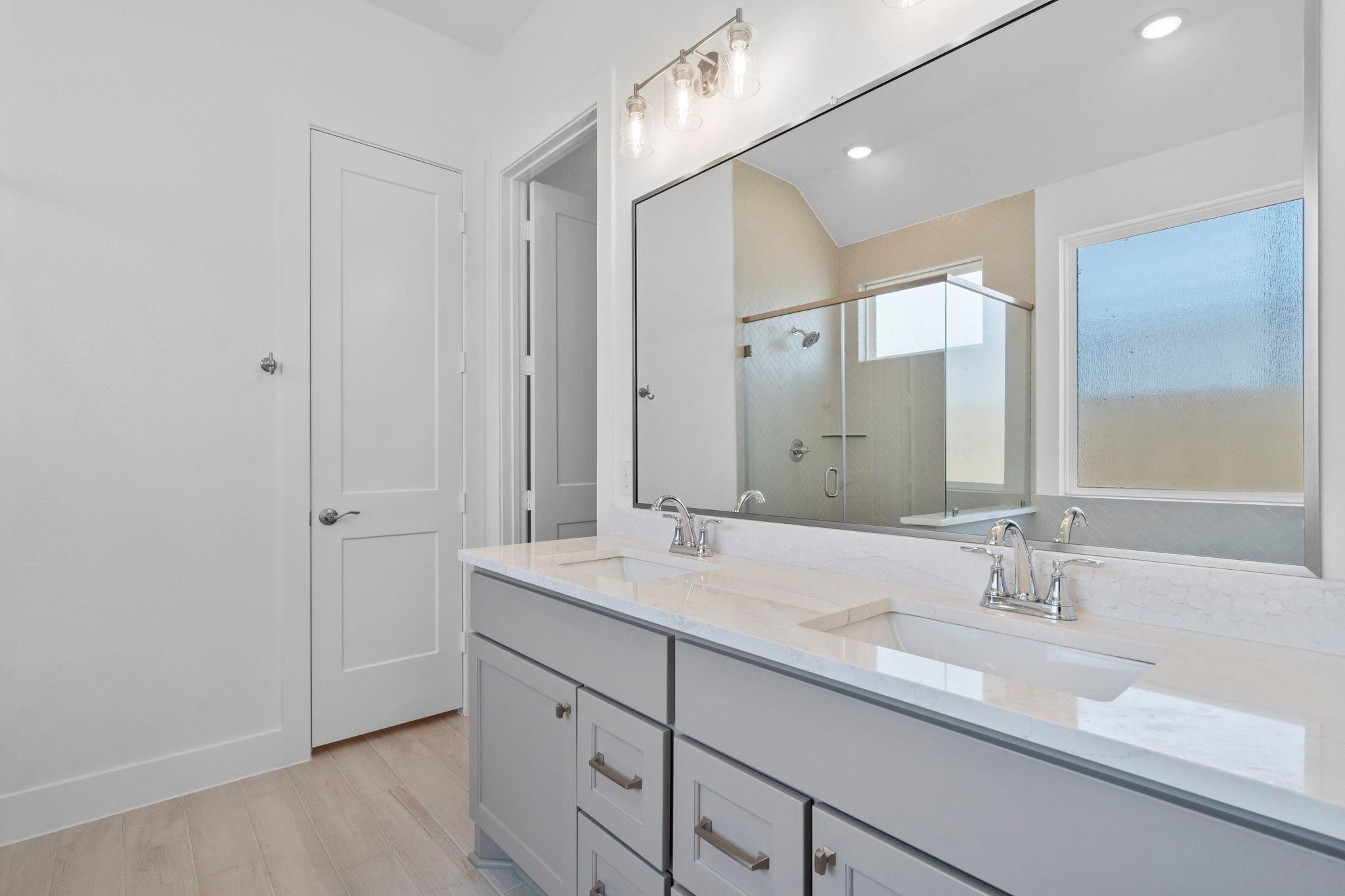 1130 Mills Cove Drive Property Photo 17