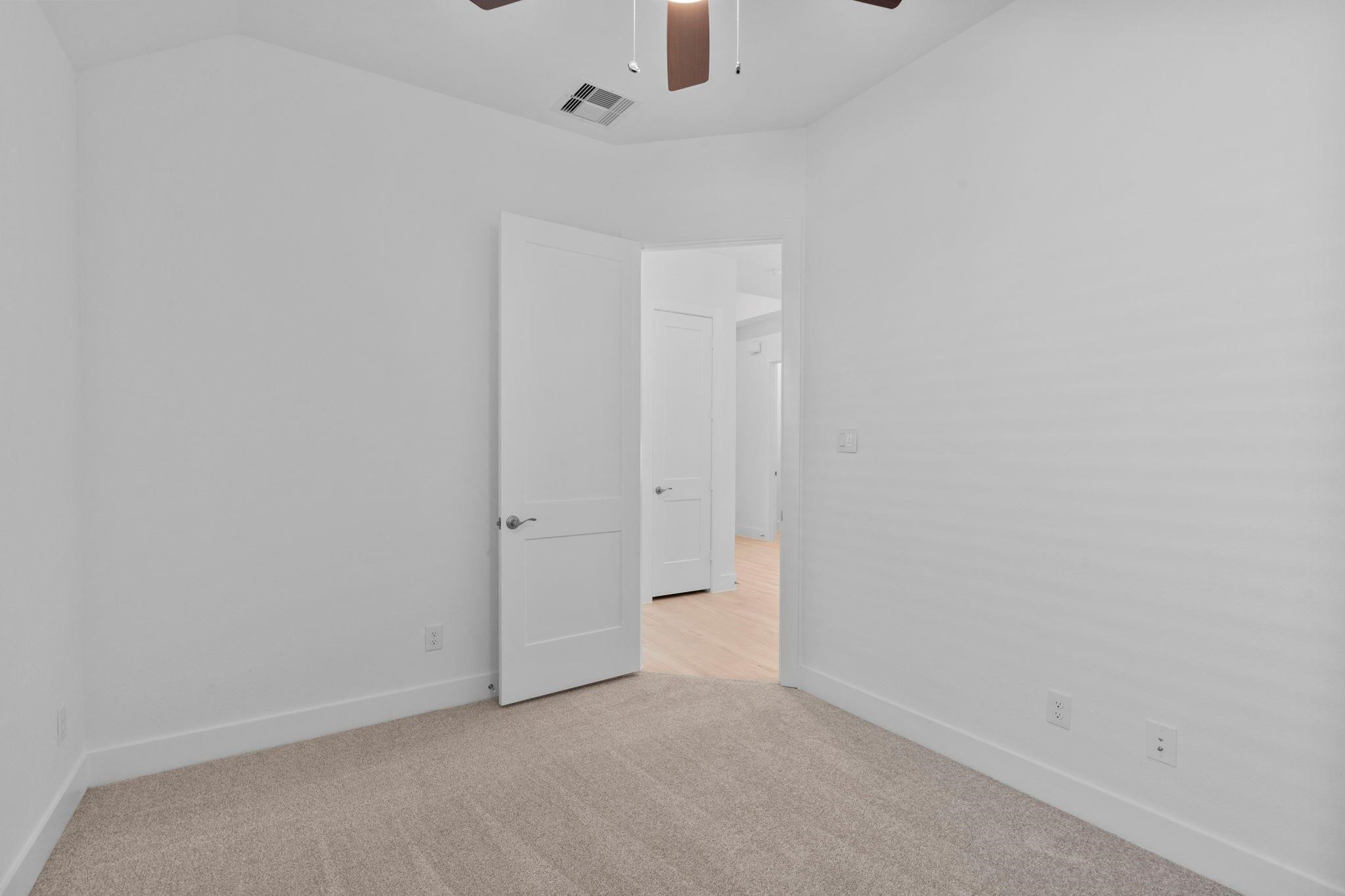 1130 Mills Cove Drive Property Photo 26