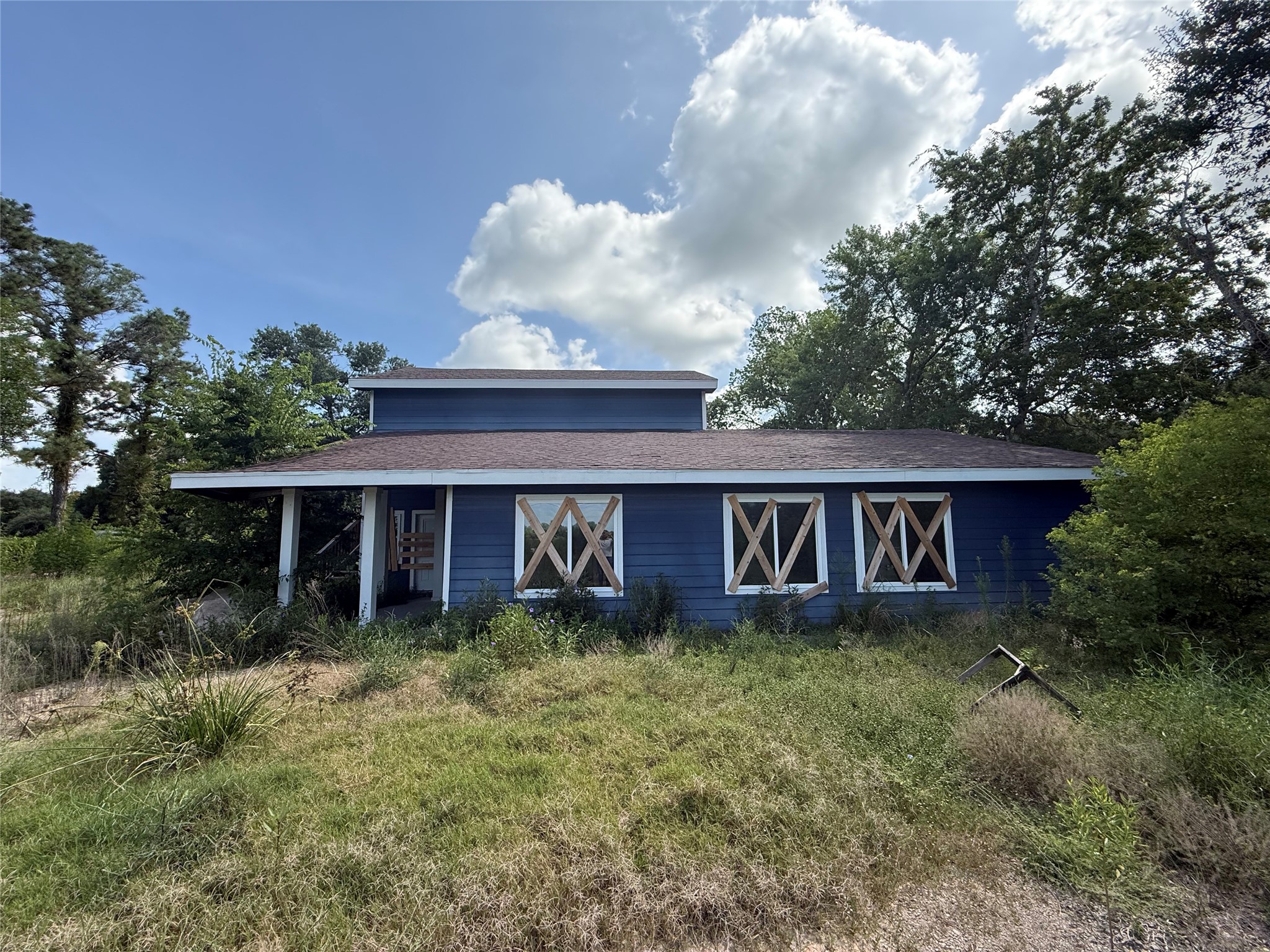 15821 Highway 36 Property Photo 1