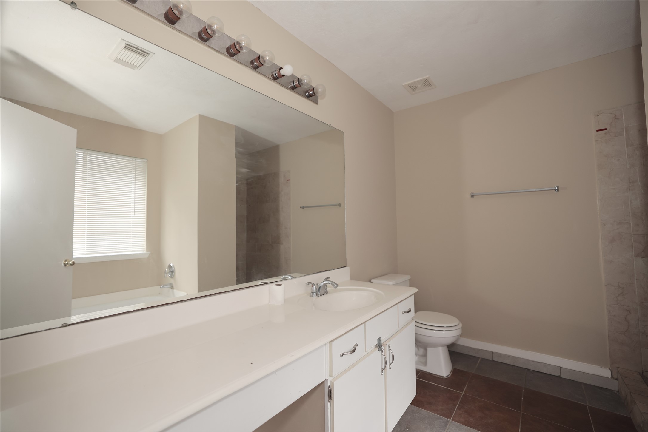 5115 Summit Lodge Dr Drive Property Photo 21