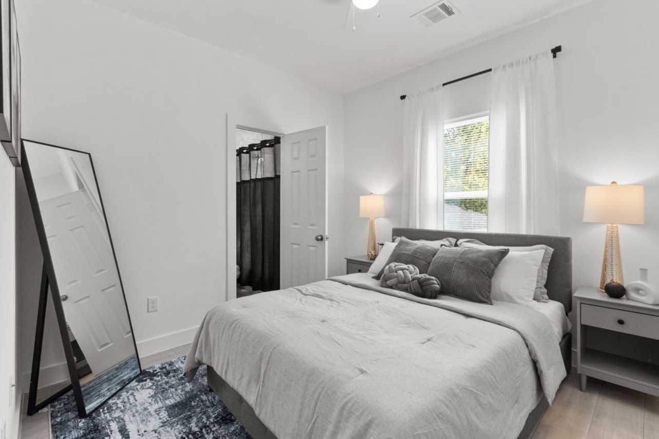 7608 Easter Street Property Photo 4