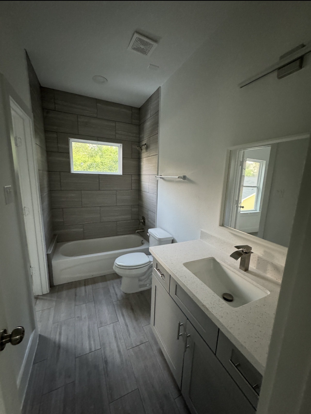 7608 Easter Street Property Photo 16