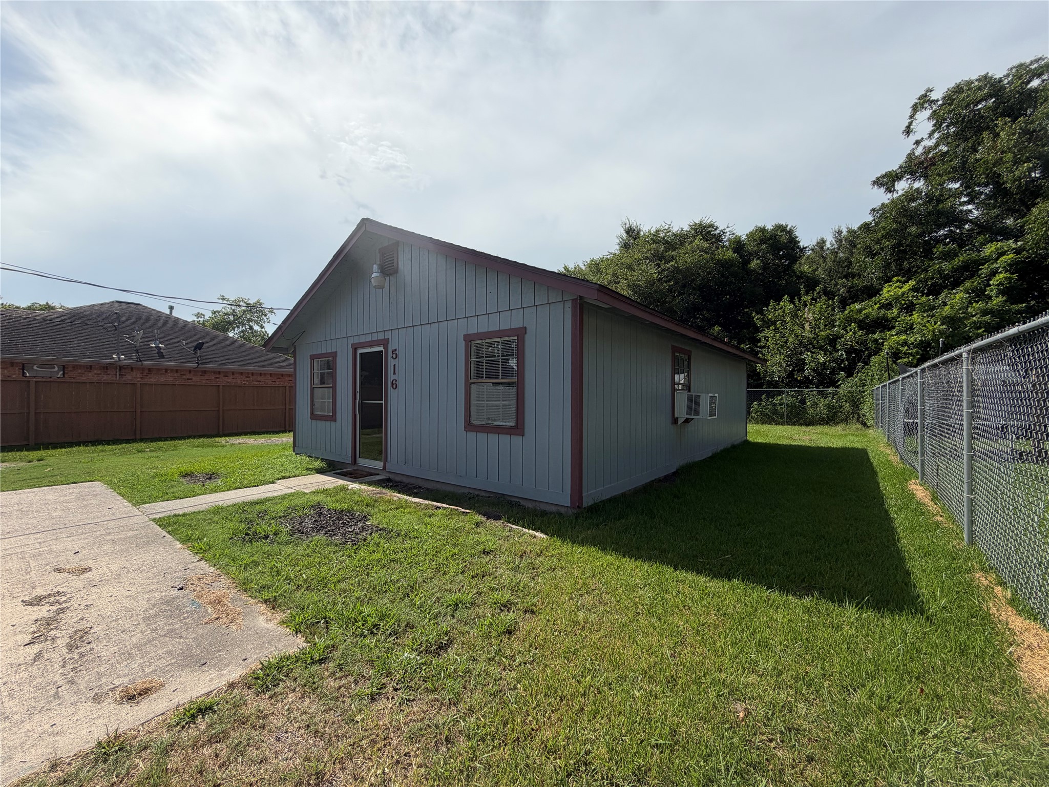 516 Battlebell Road Property Photo 9