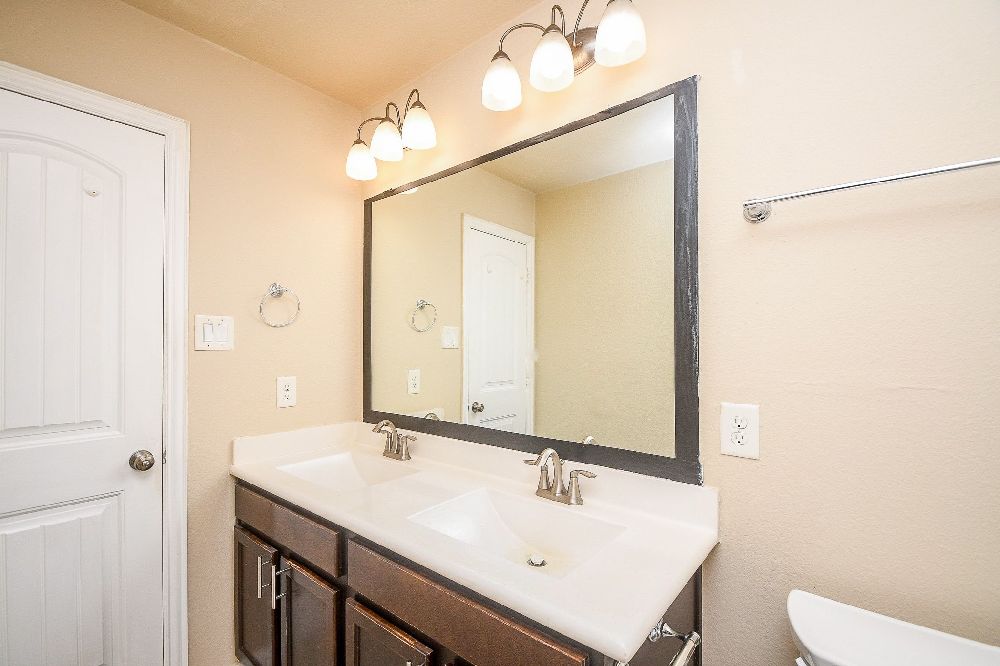 3738 Ember Falls Lane Property Photo 26