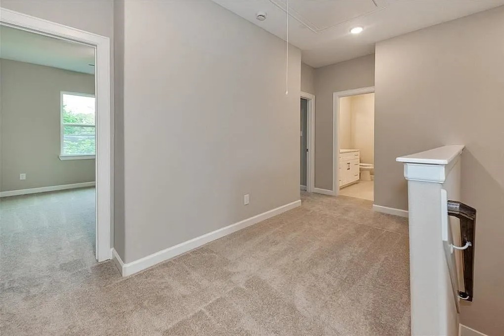 979 Junell Street Property Photo 21