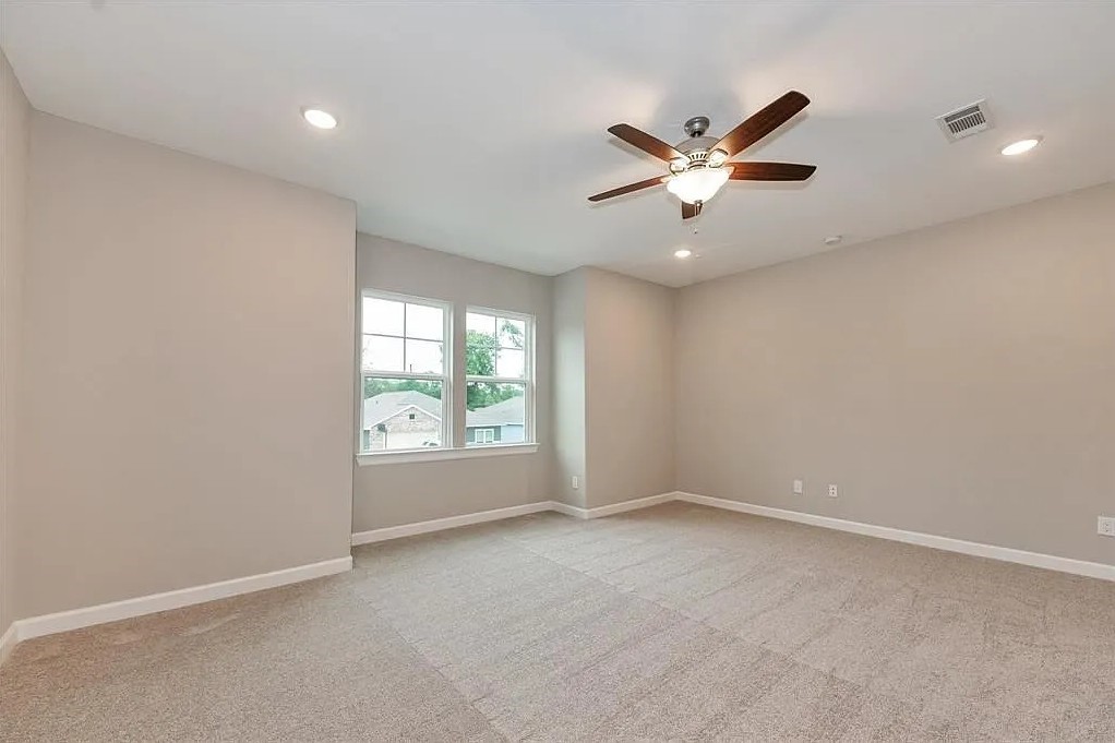 979 Junell Street Property Photo 22
