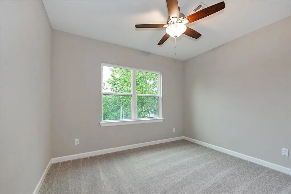 979 Junell Street Property Photo 32