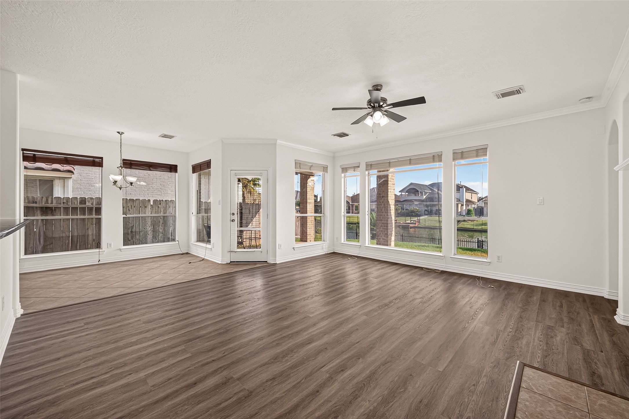 18103 Blues Point Drive Property Photo 17