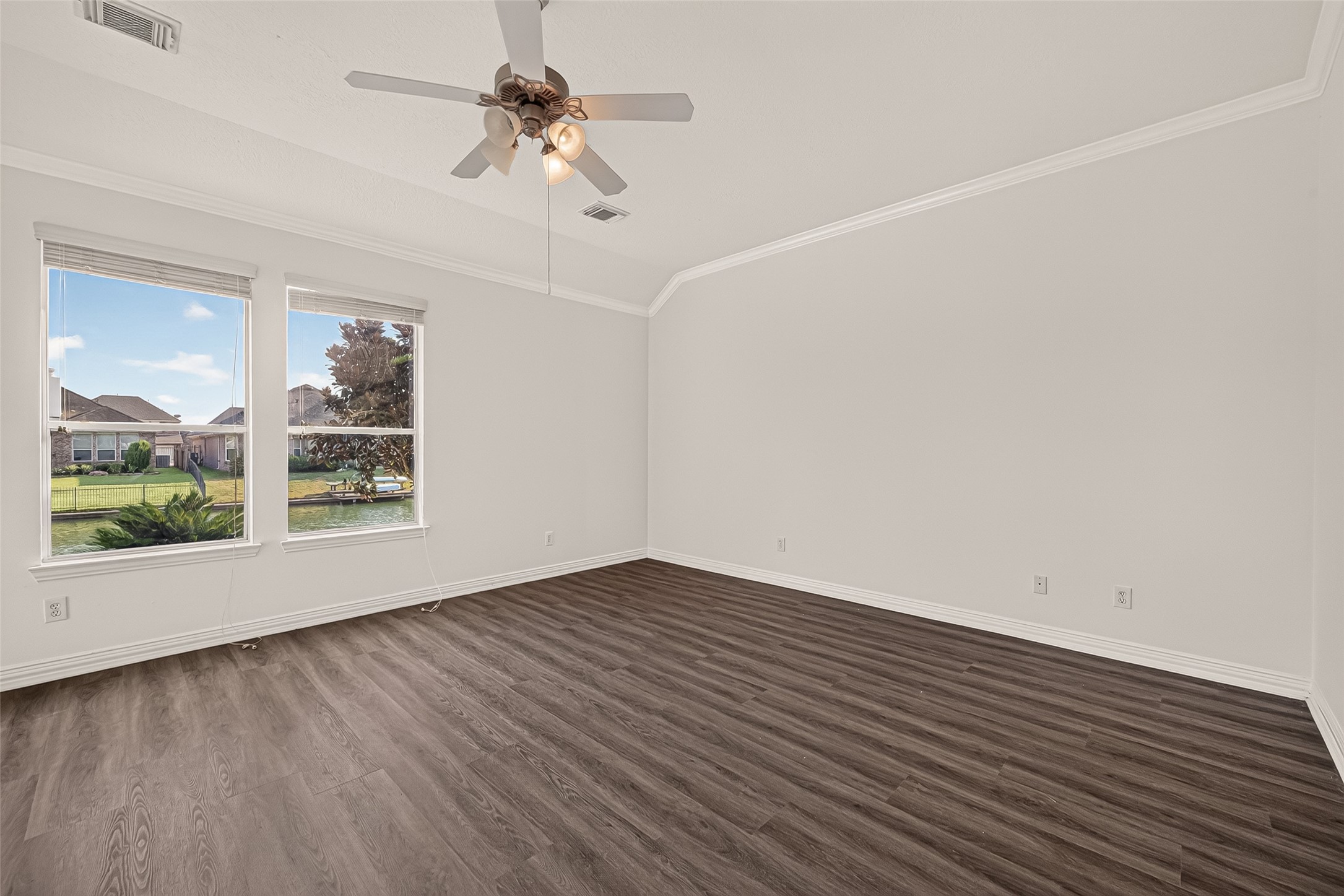 18103 Blues Point Drive Property Photo 21