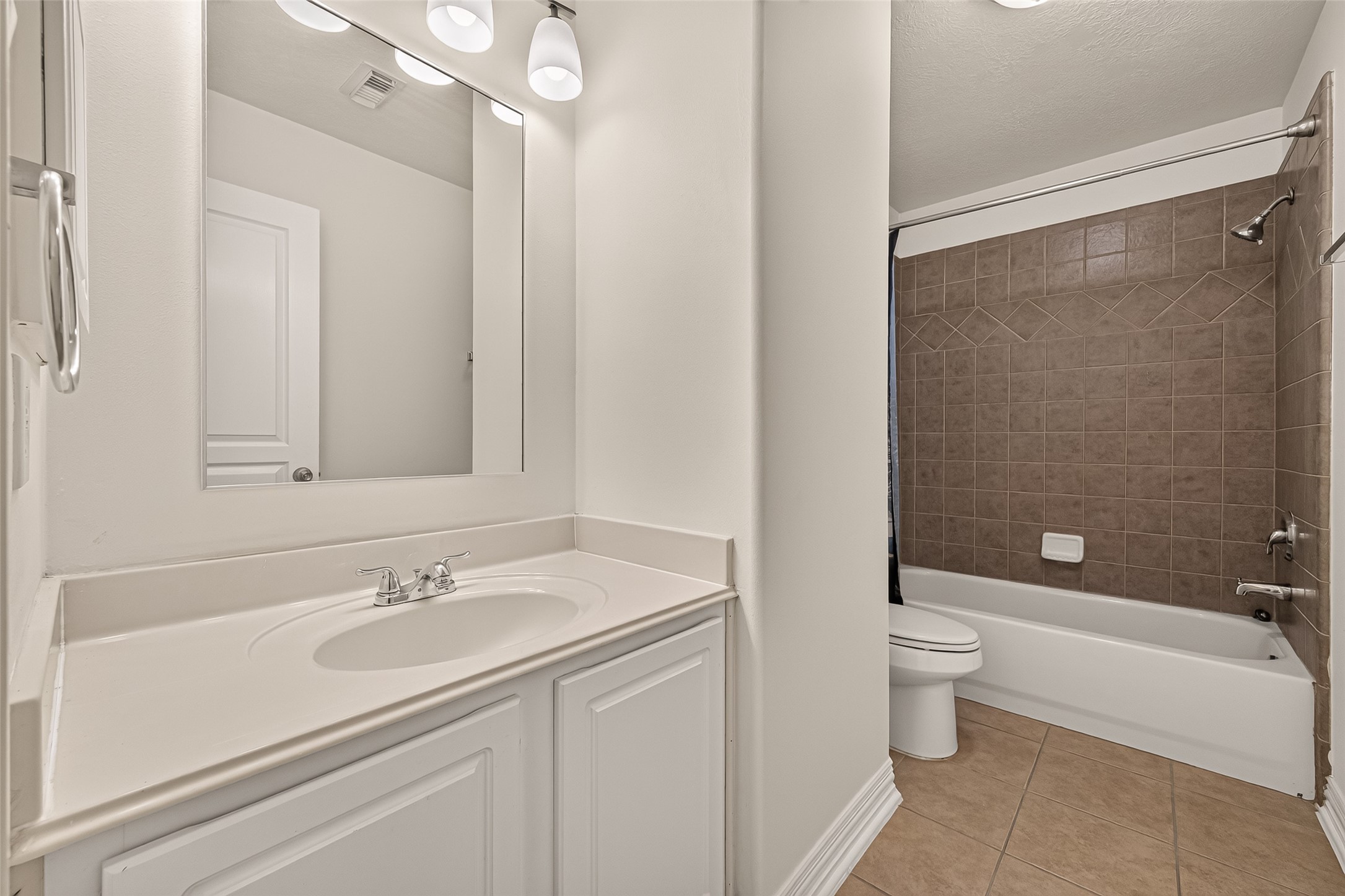 18103 Blues Point Drive Property Photo 26
