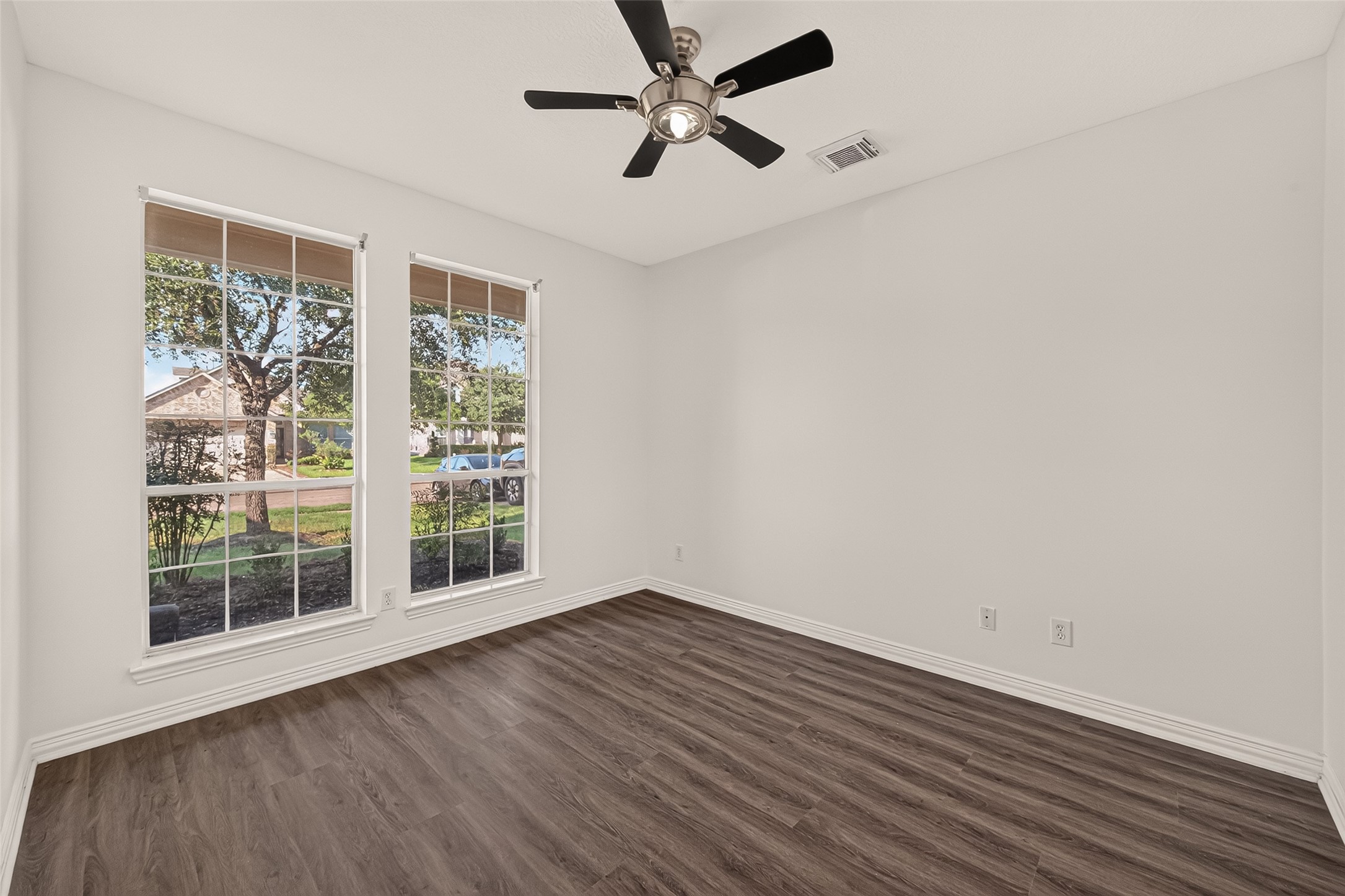 18103 Blues Point Drive Property Photo 40