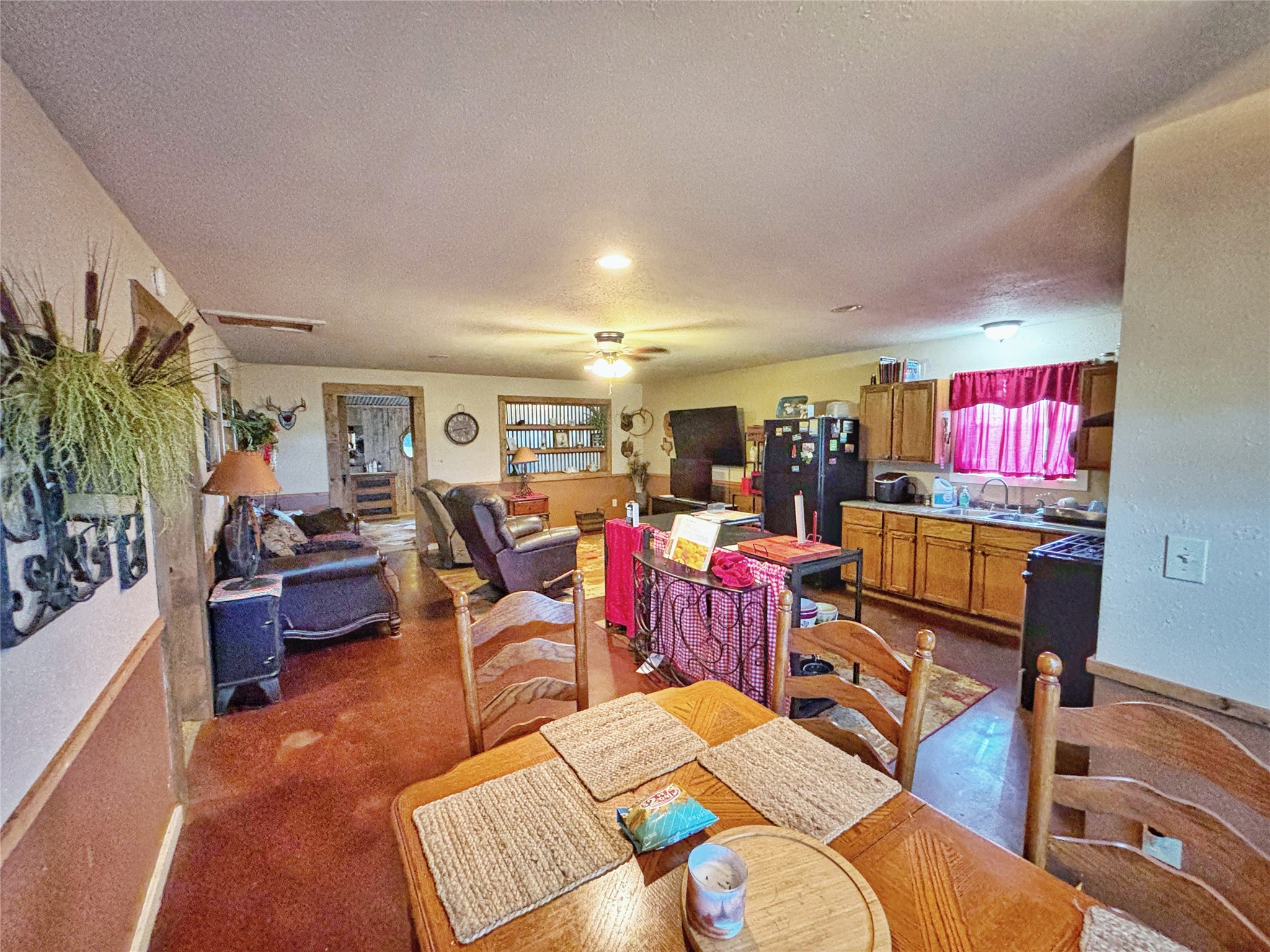 900 Anderson County Road Property Photo 6