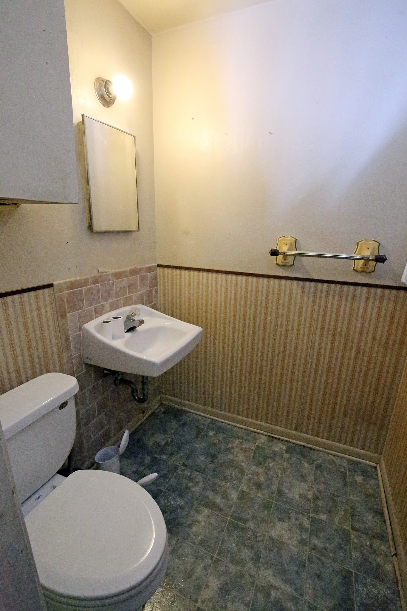 13502 30th Street Property Photo 15