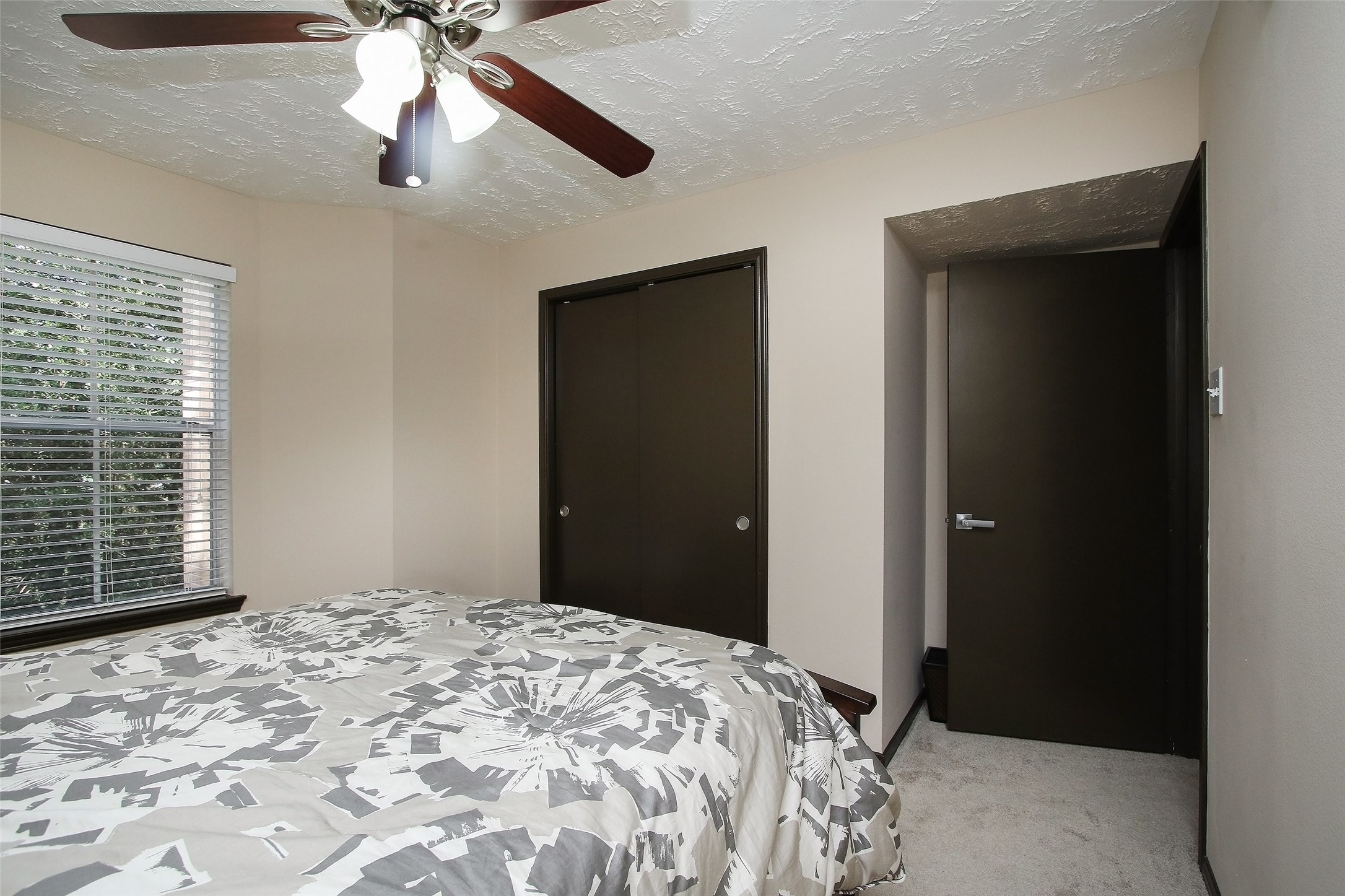 8051 Bay Branch Drive 323 Property Photo 20