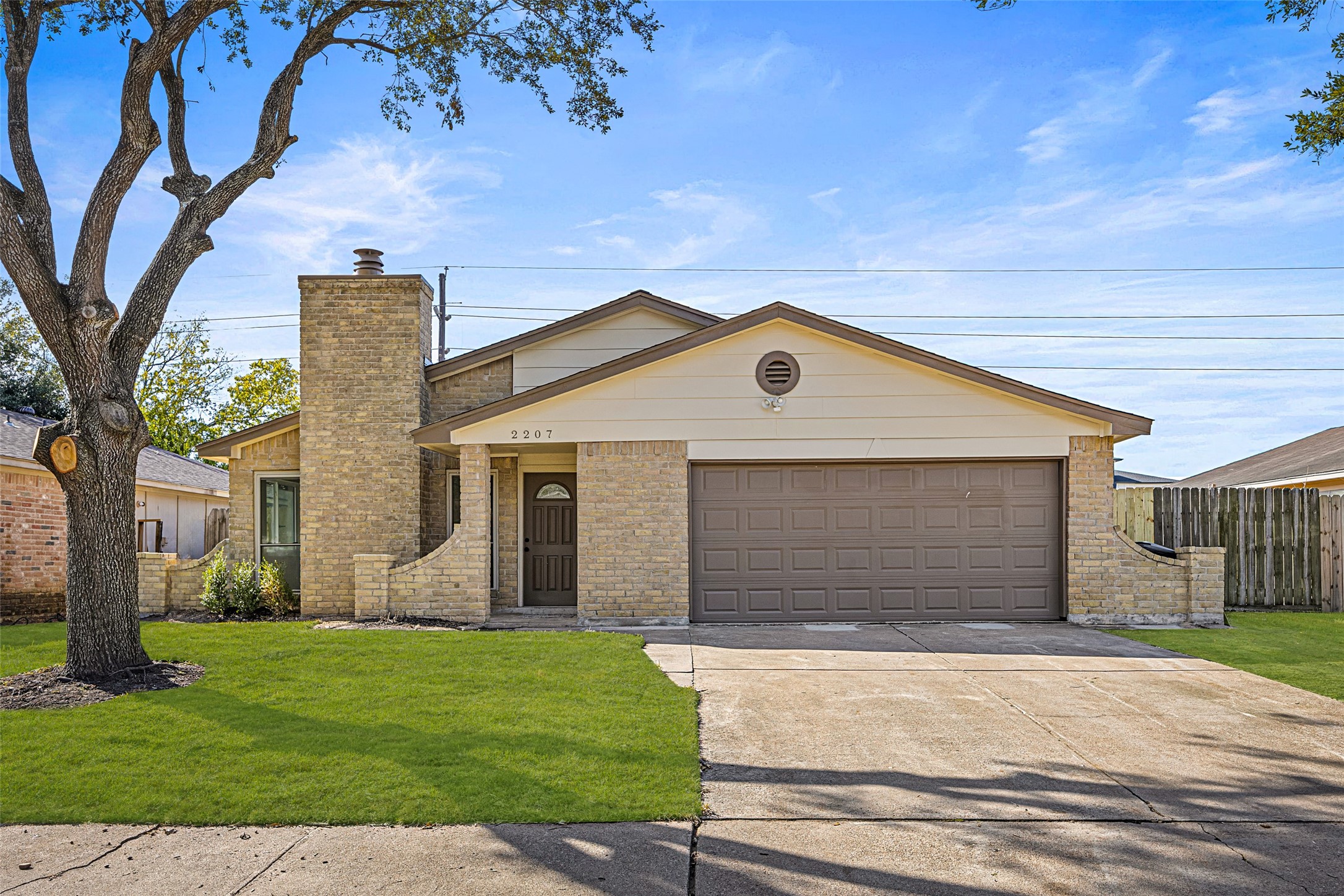 2207 Anthony Hay Lane Property Photo 1