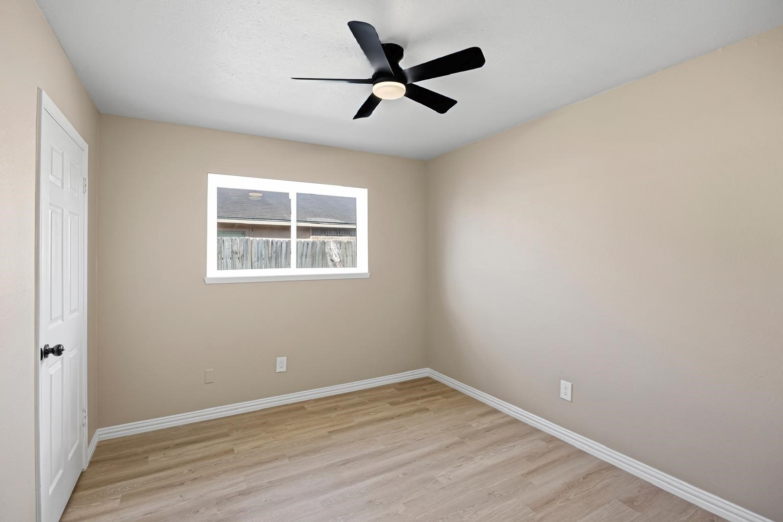 2207 Anthony Hay Lane Property Photo 14