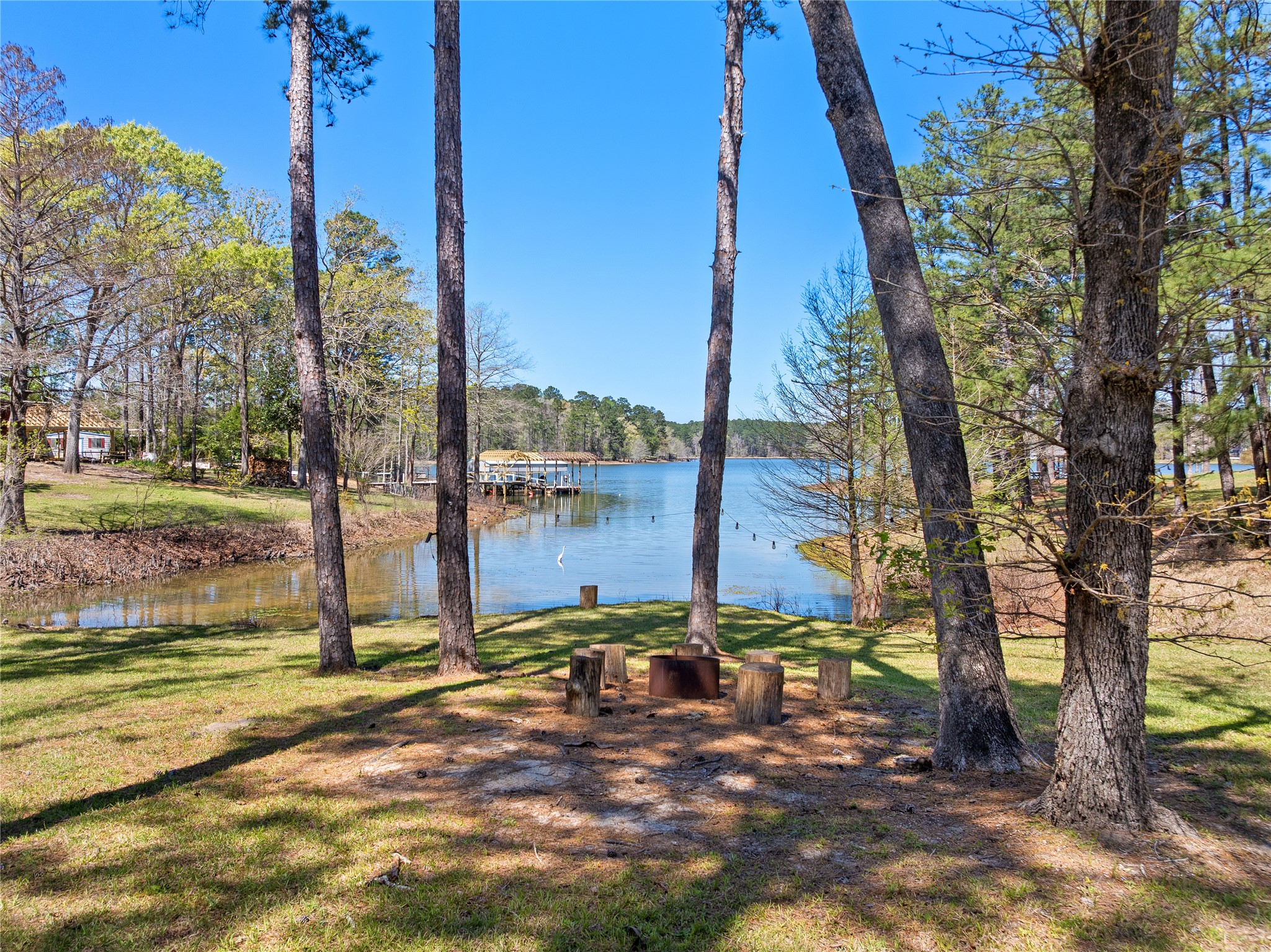 286 Lynwood Property Photo 5