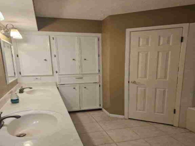 511 Shadylake Drive Property Photo 11