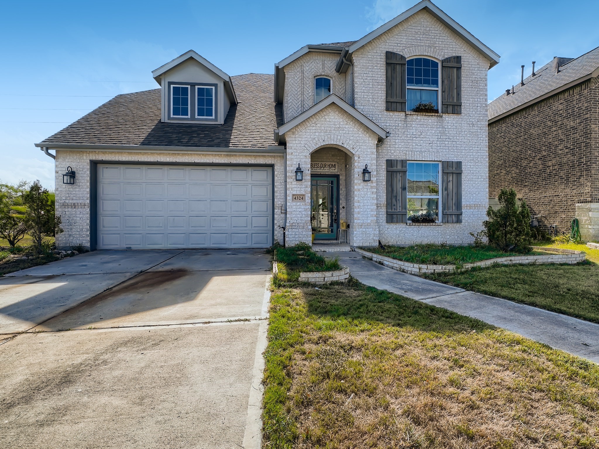 4324 Pine Harvest Lane Property Photo 1