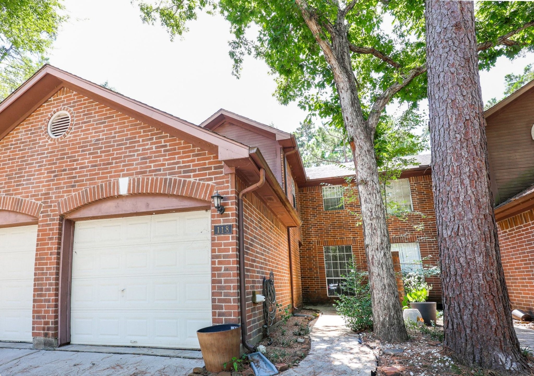 118 Willowwood Circle Property Photo 2