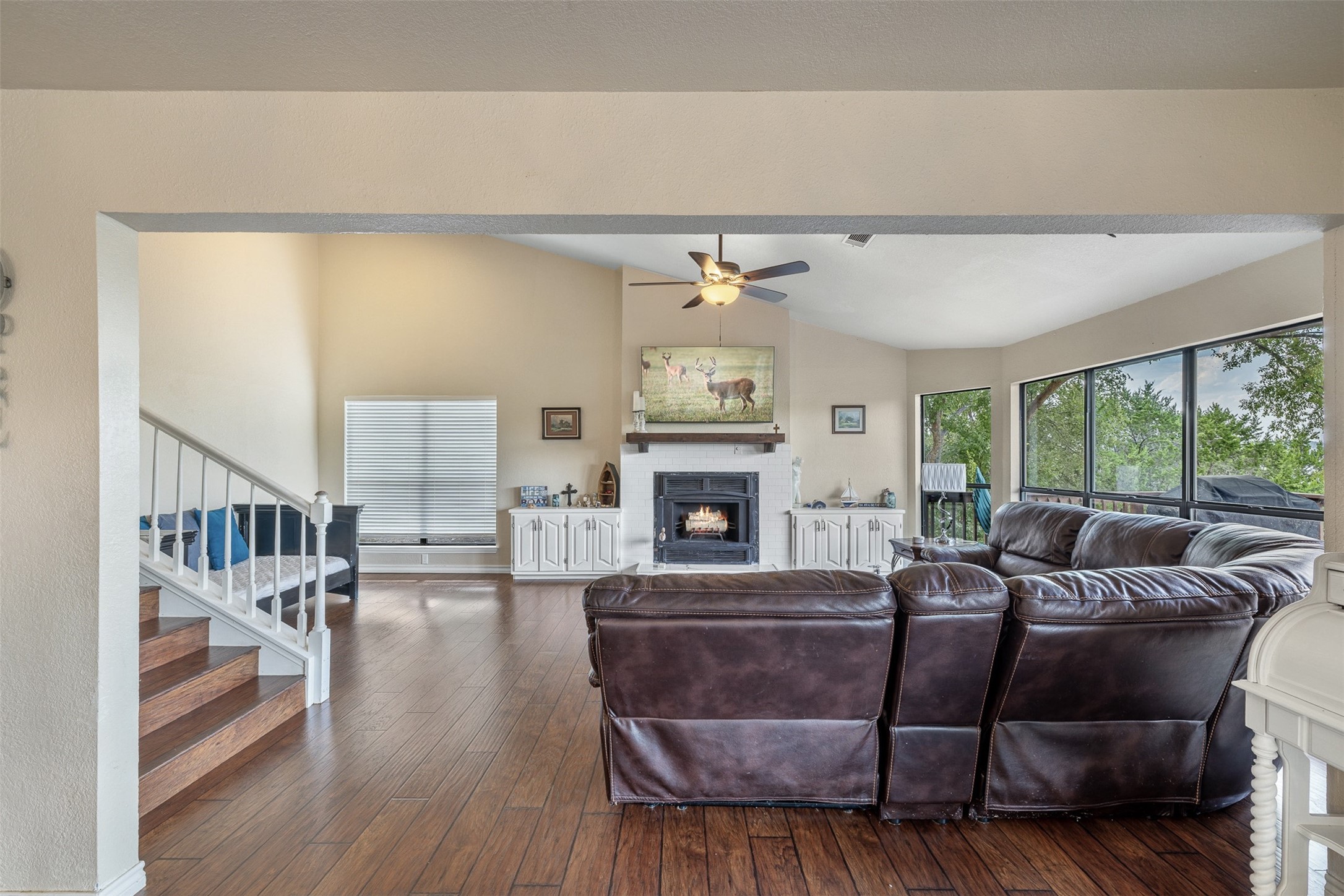 156 Lakefront Drive Property Photo 8