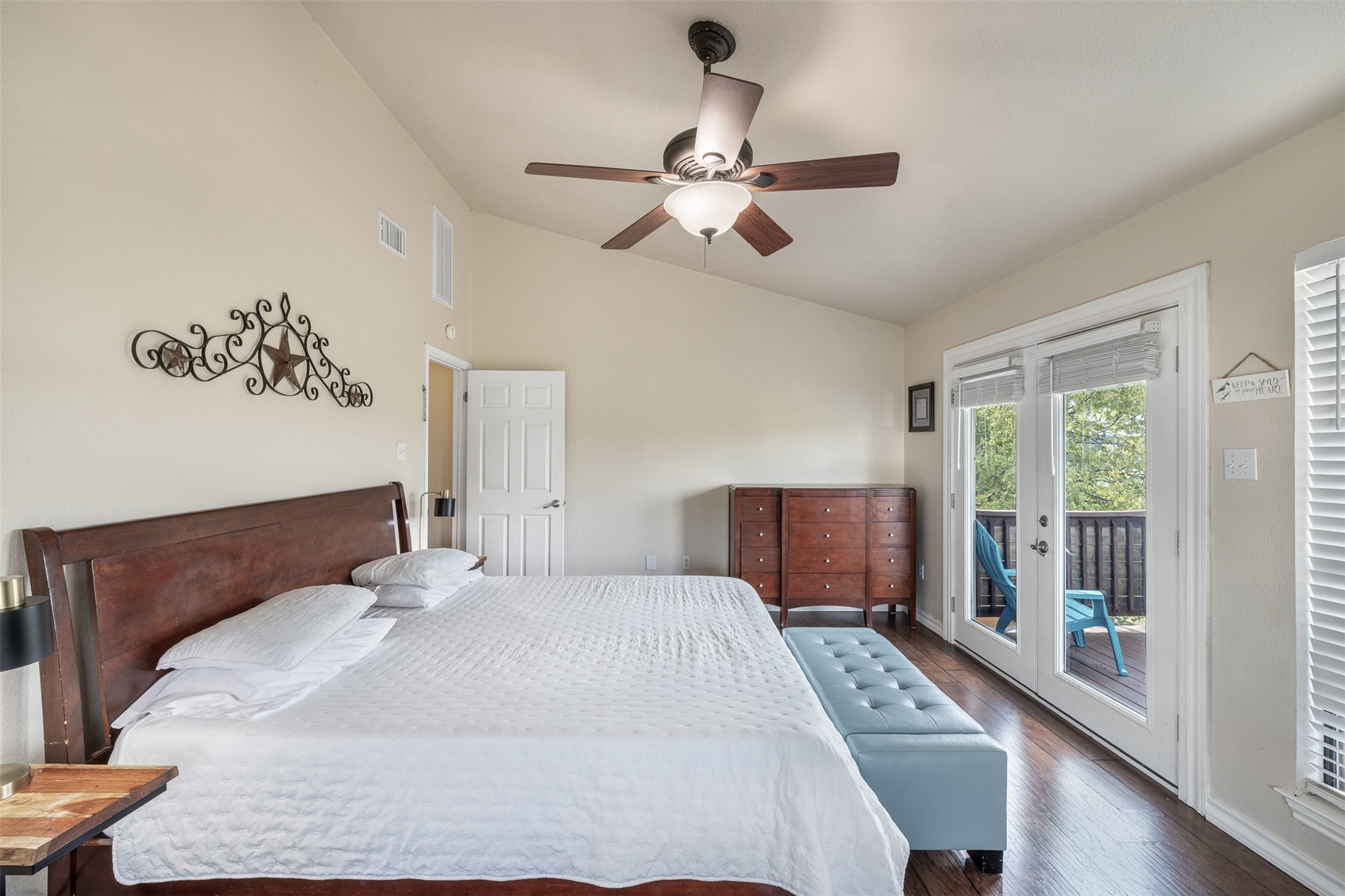 156 Lakefront Drive Property Photo 18