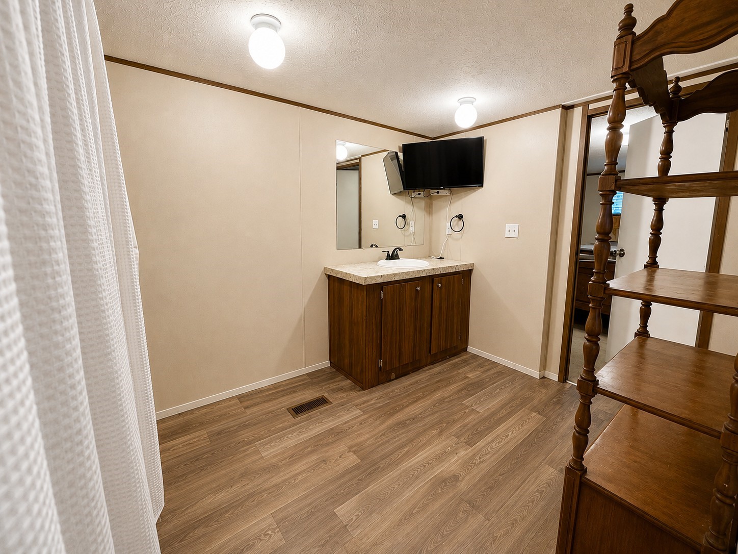 235 Red Oak Property Photo 20