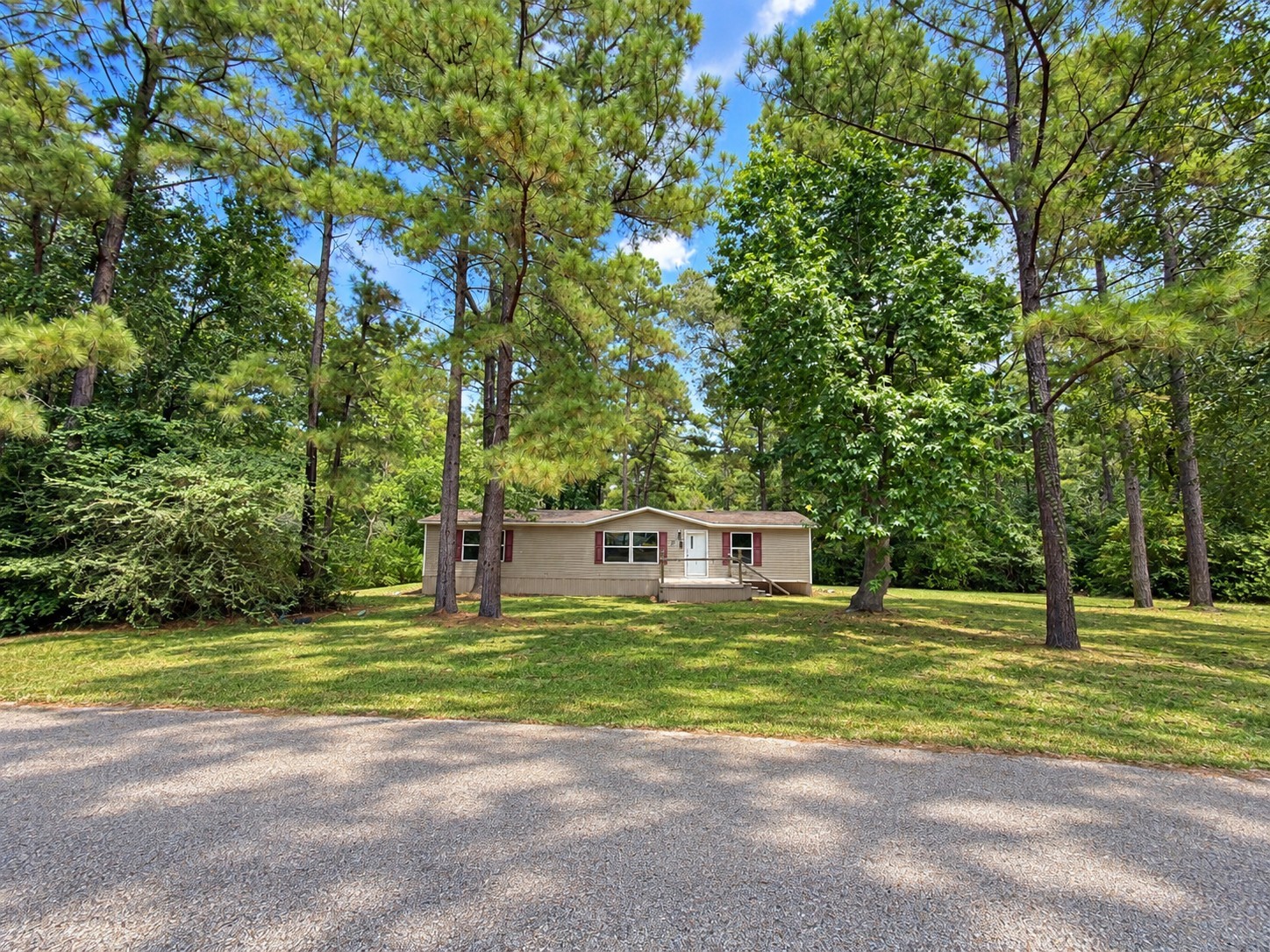 235 Red Oak Property Photo 32