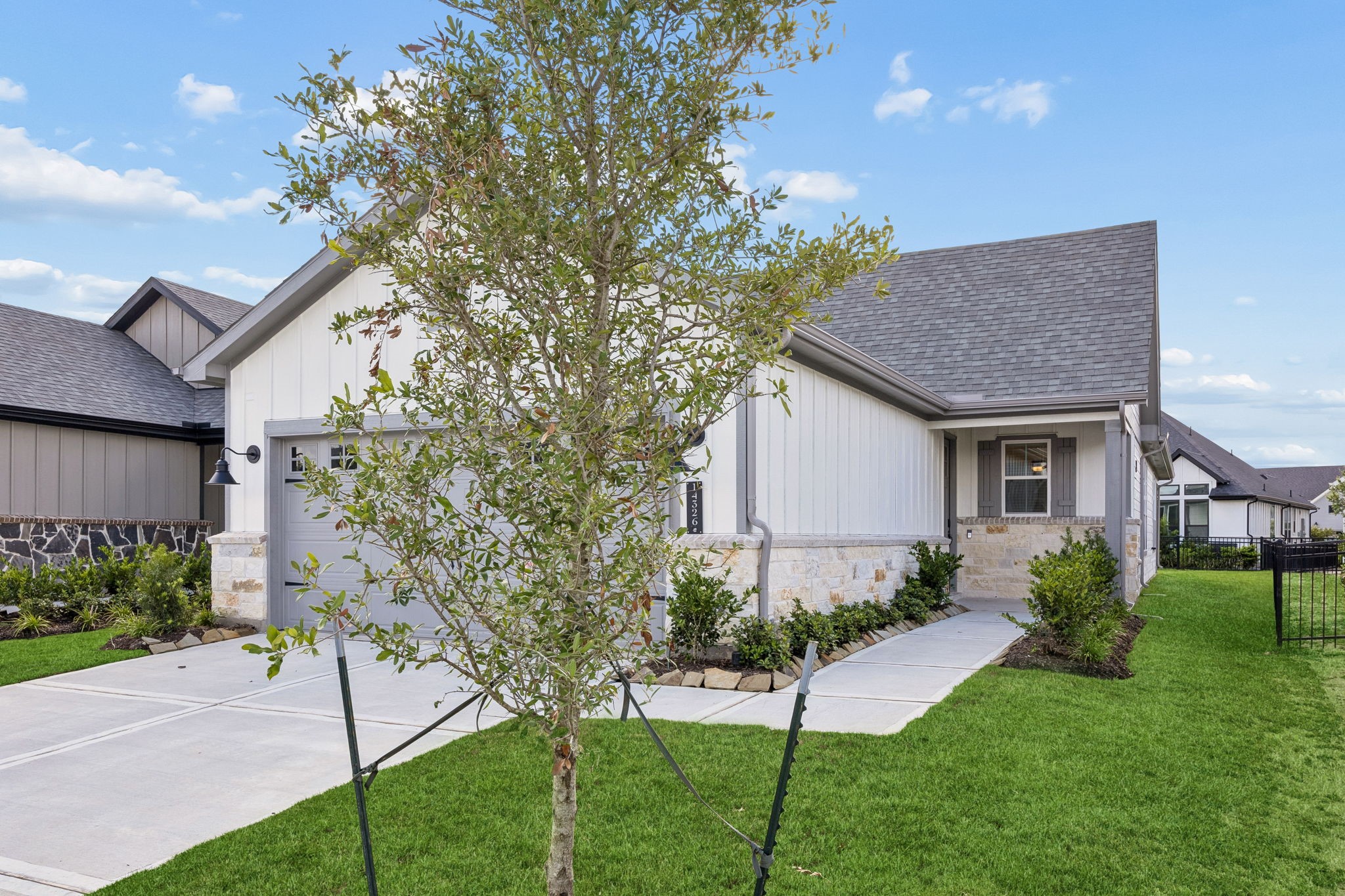 14326 Bluebonnet Bend Court Property Photo 2