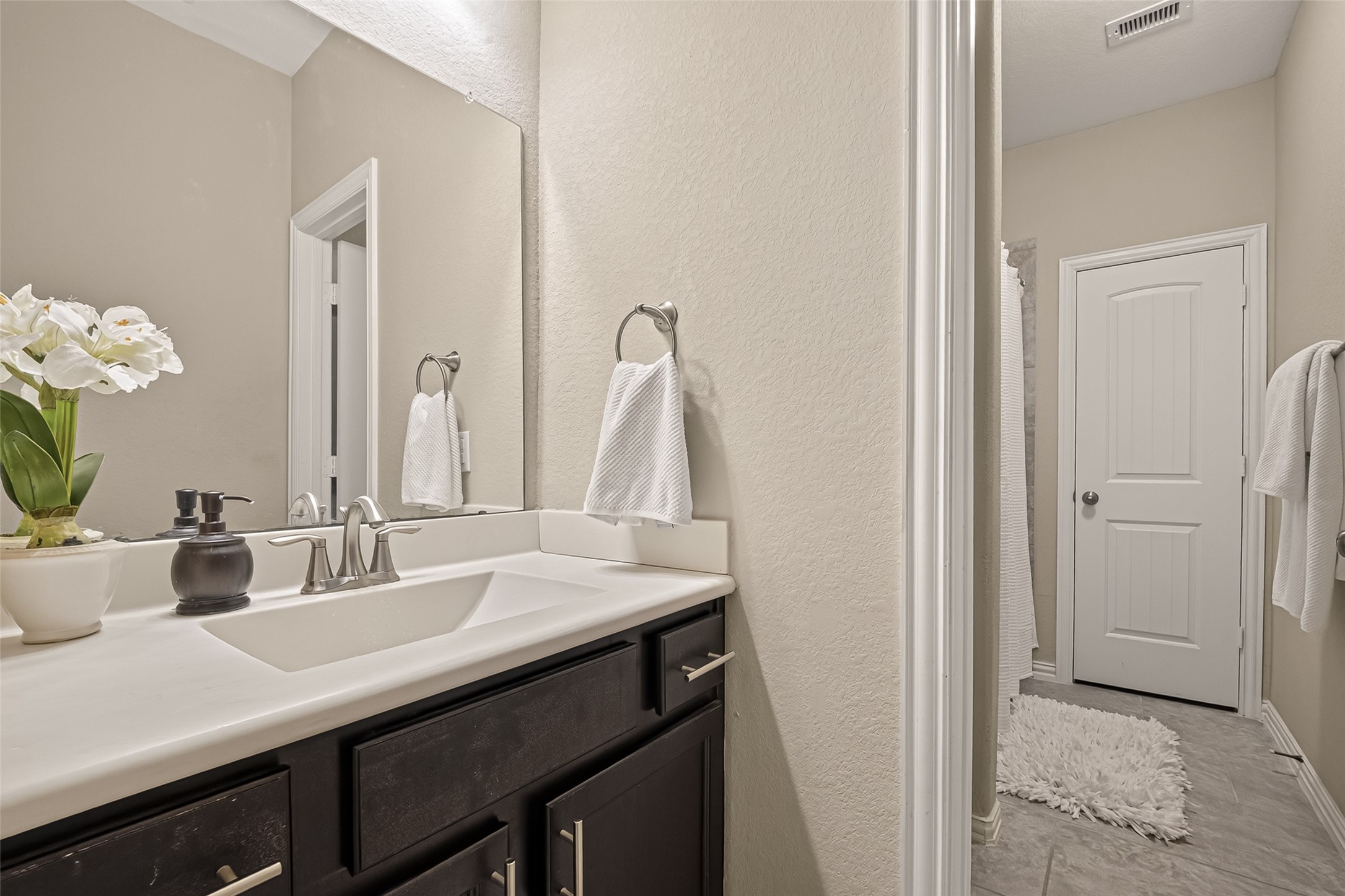 6807 Peach Mill Lane Property Photo 22